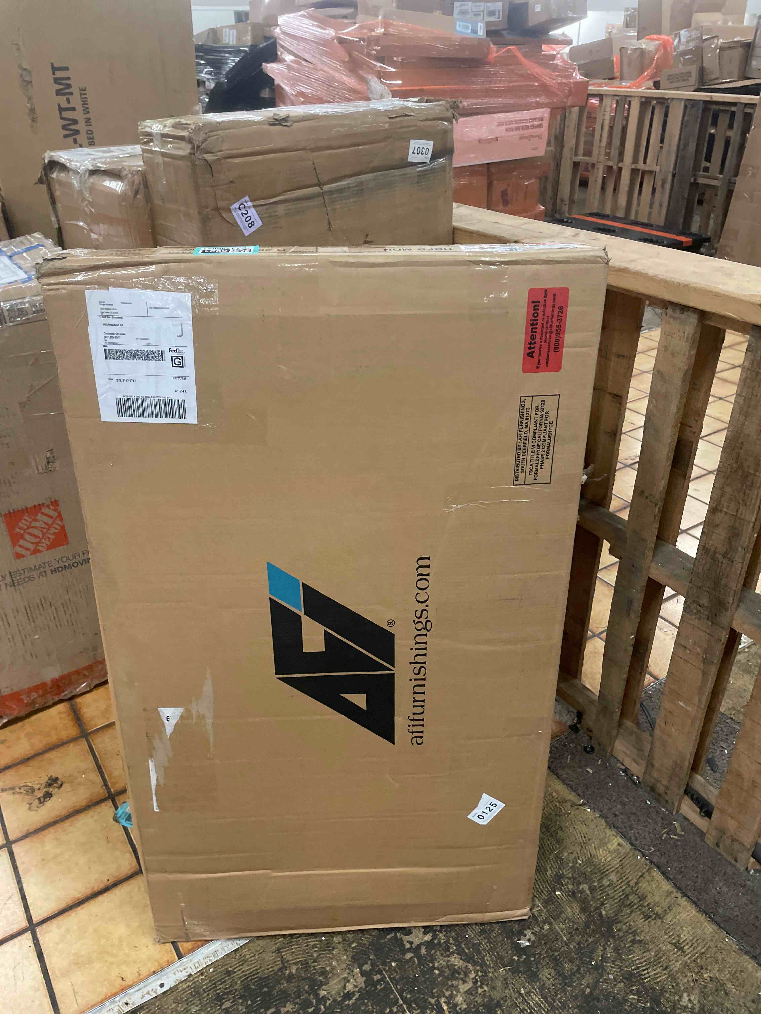 https://s3.amazonaws.com/lotting-images-prod/phillipi/TEA1796021_1756943016365.jpeg