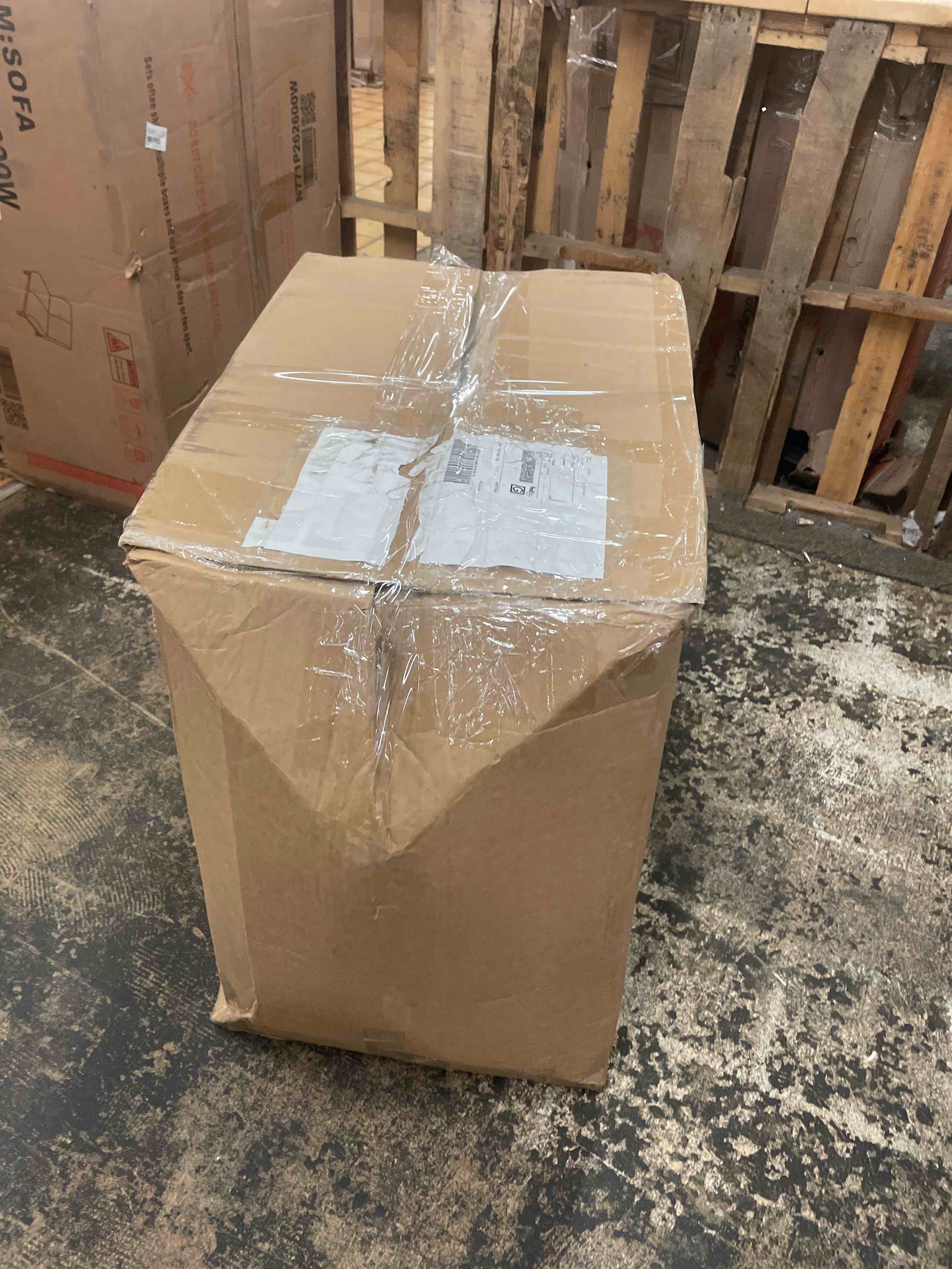 https://s3.amazonaws.com/lotting-images-prod/phillipi/TEA1796027_1756944664723.jpeg
