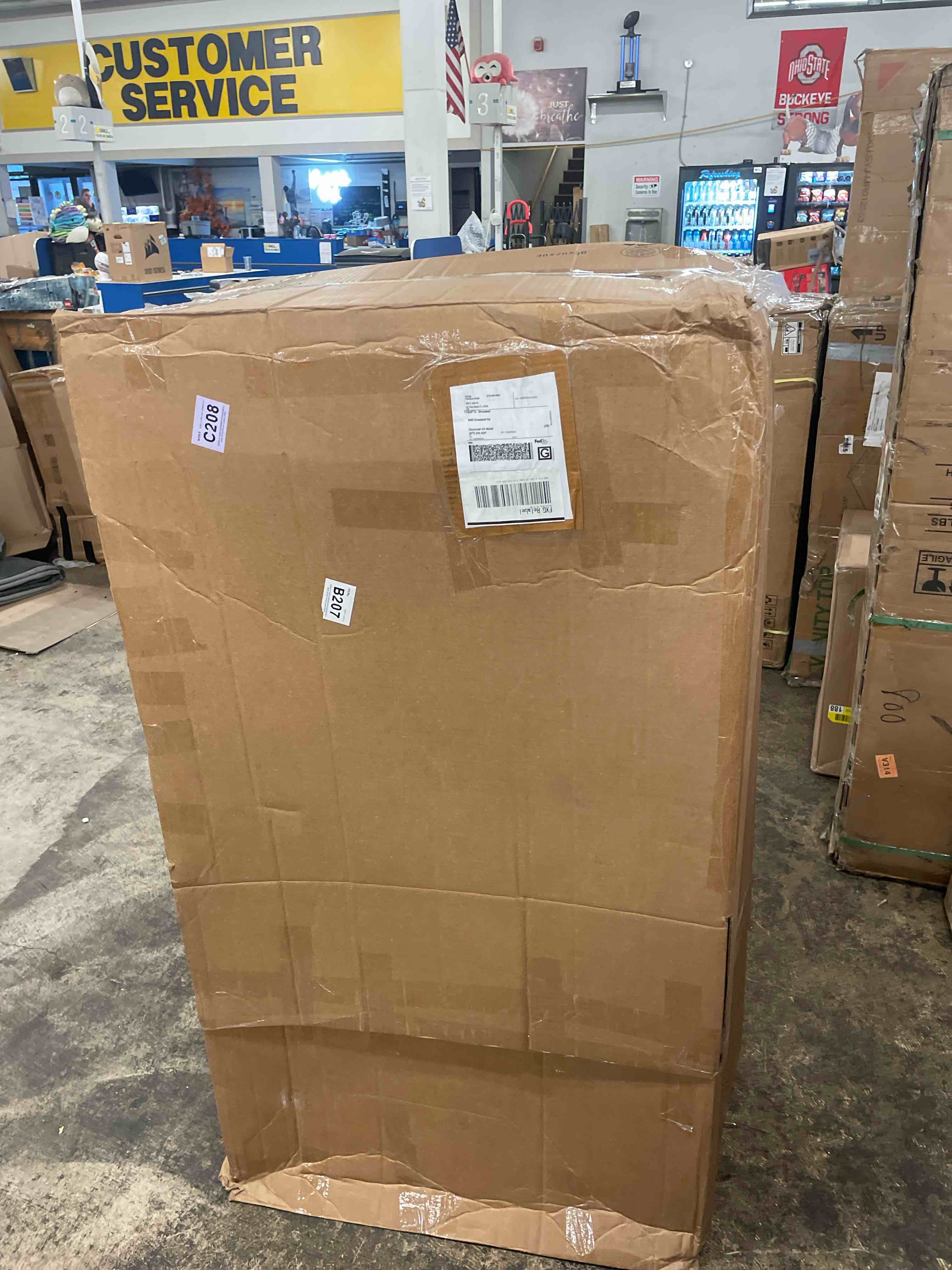 https://s3.amazonaws.com/lotting-images-prod/phillipi/TEA1796071_1757461364337.jpeg