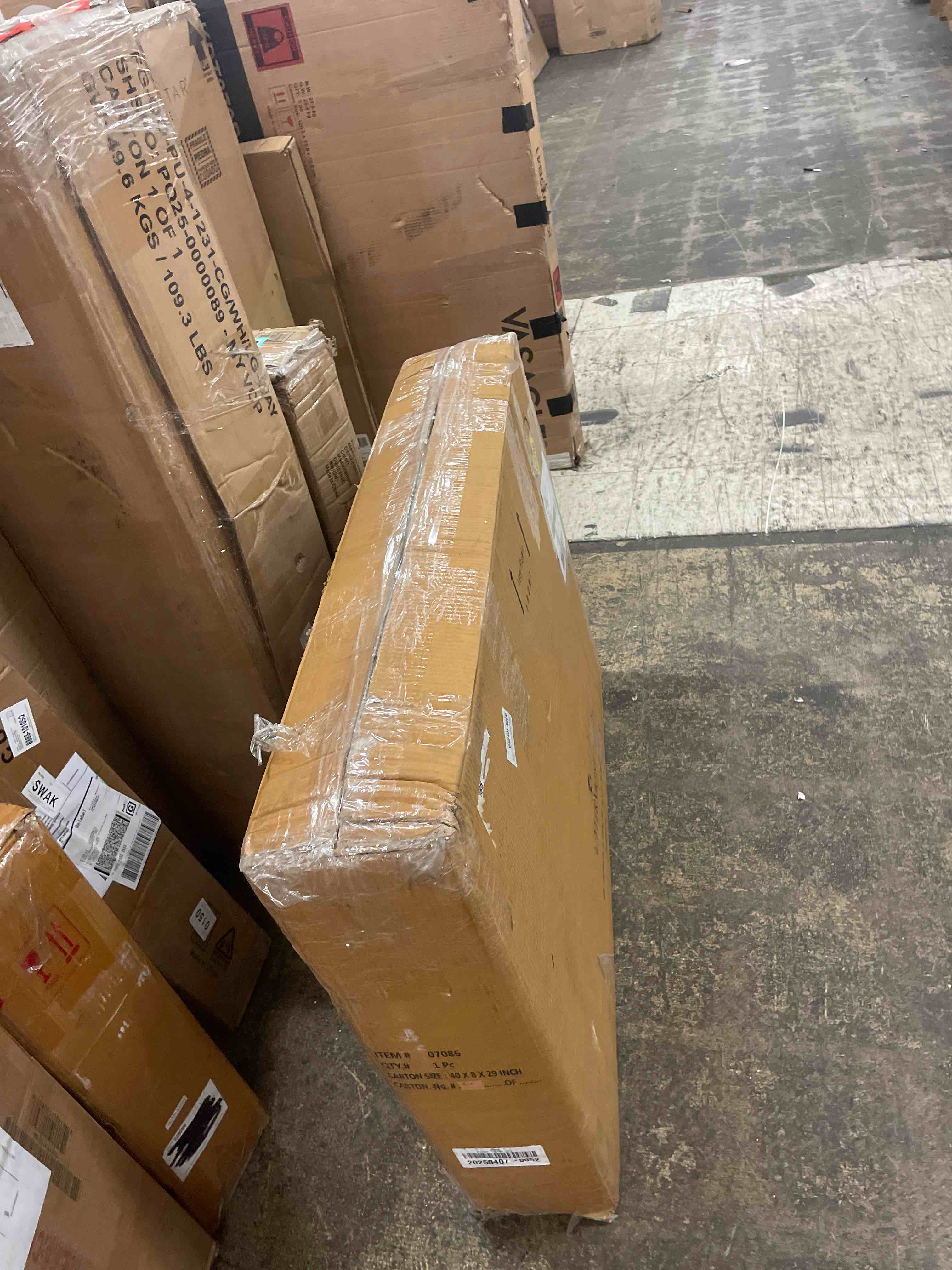 https://s3.amazonaws.com/lotting-images-prod/phillipi/TEA1796135_1757477274663.jpeg
