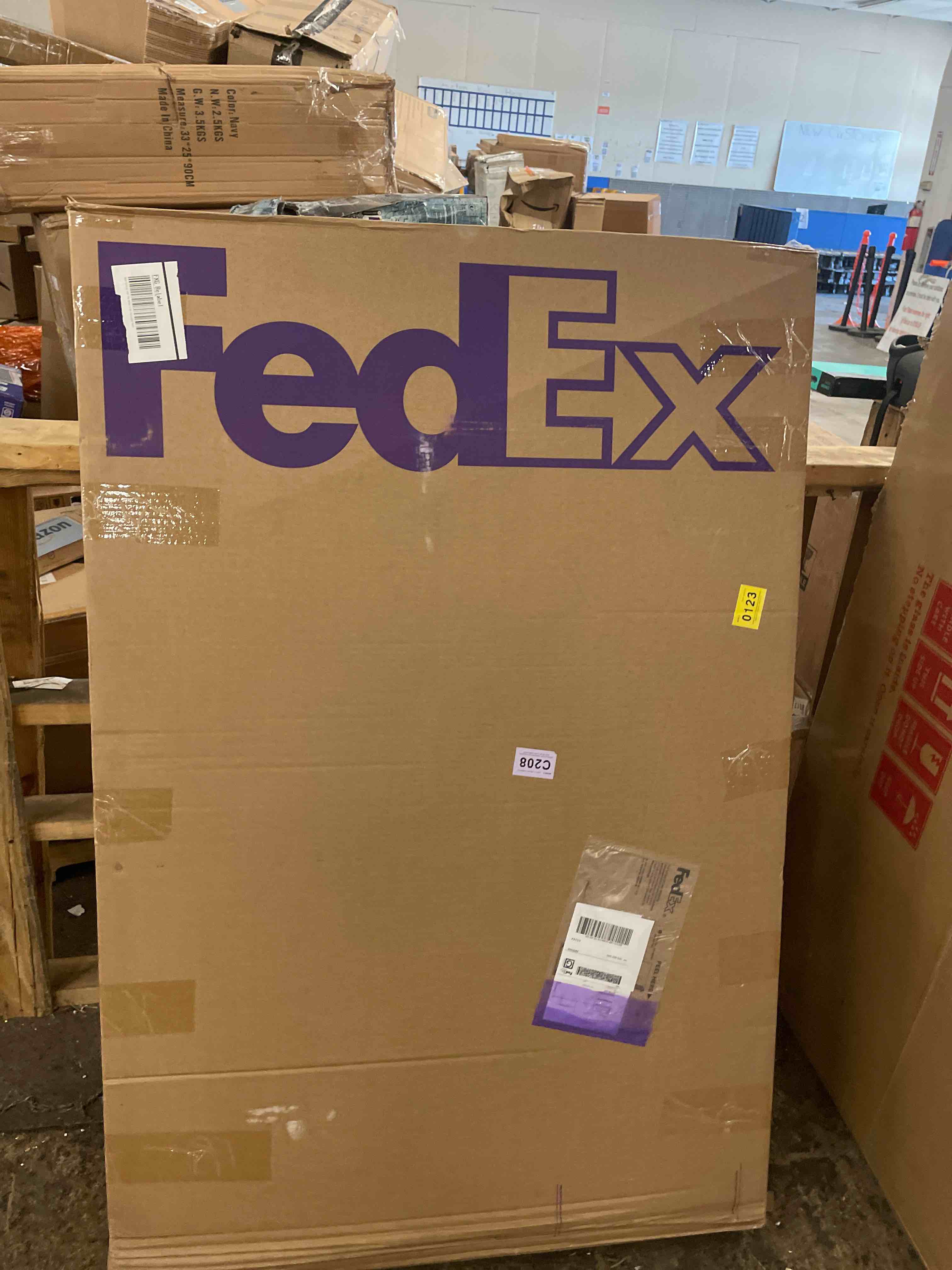 https://s3.amazonaws.com/lotting-images-prod/phillipi/TEA1796140_1757529193400.jpeg