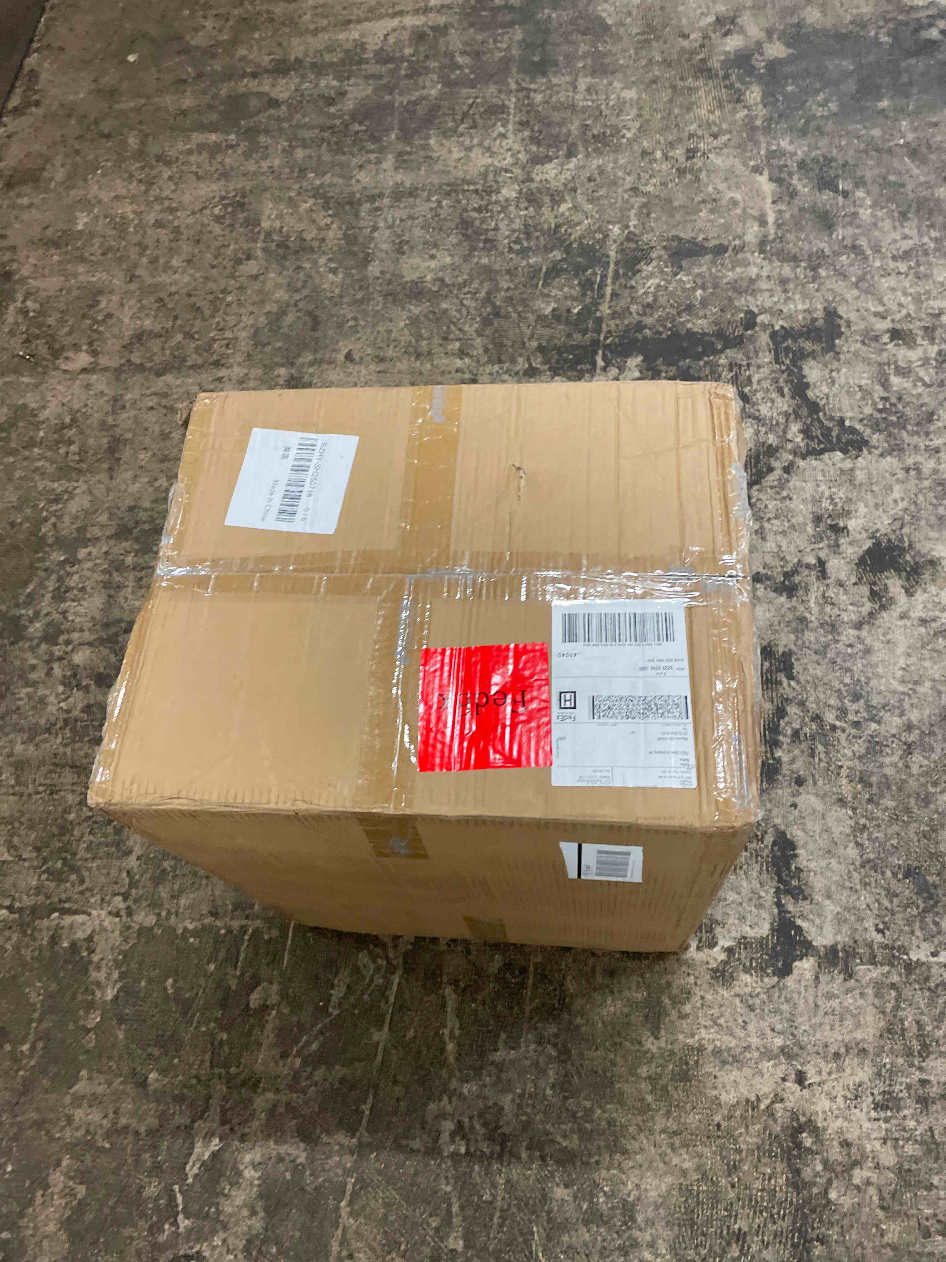 https://s3.amazonaws.com/lotting-images-prod/phillipi/TEA1796158_1757537457044.jpeg
