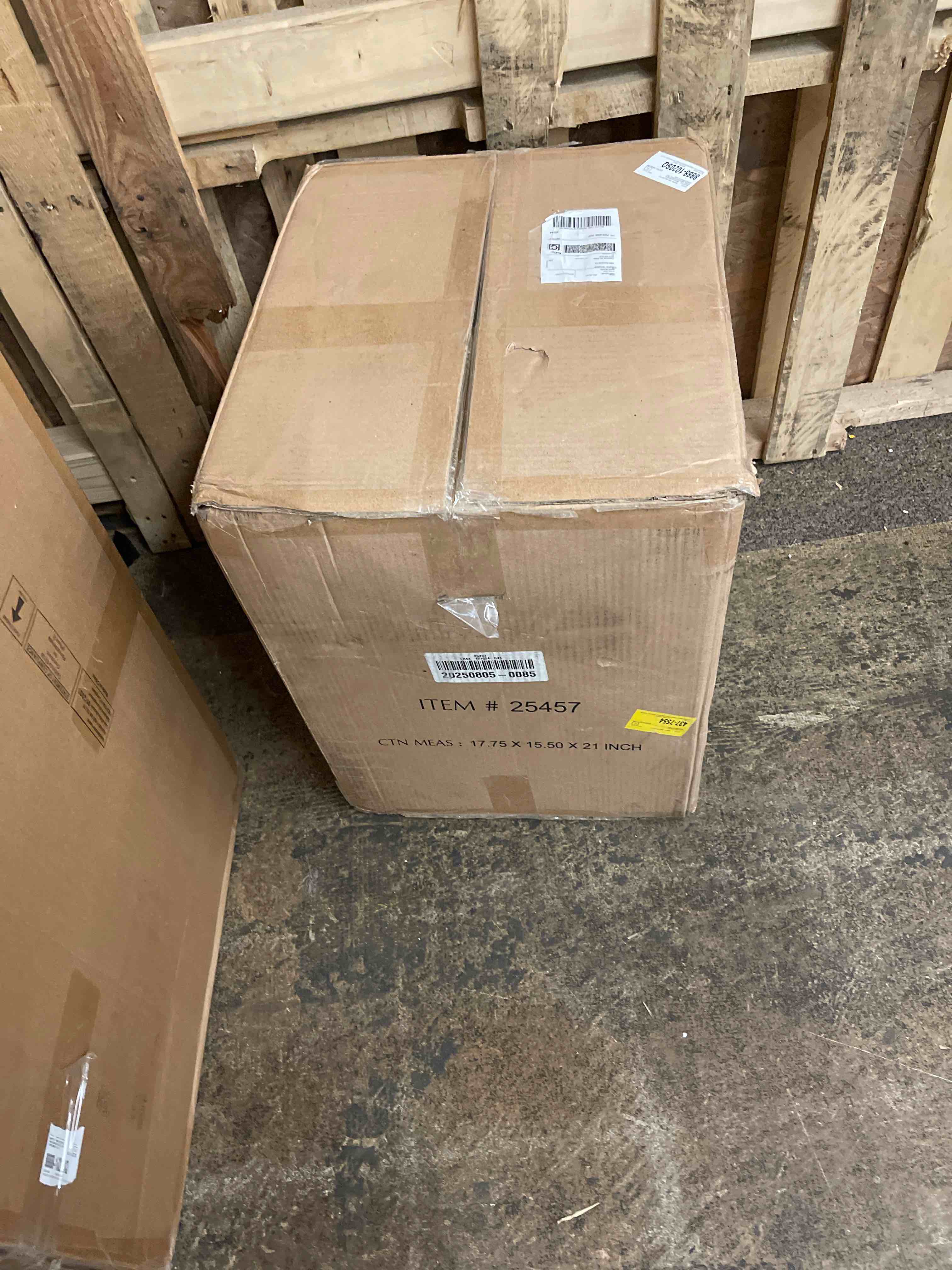 https://s3.amazonaws.com/lotting-images-prod/phillipi/TEA1796215_1757615641251.jpeg