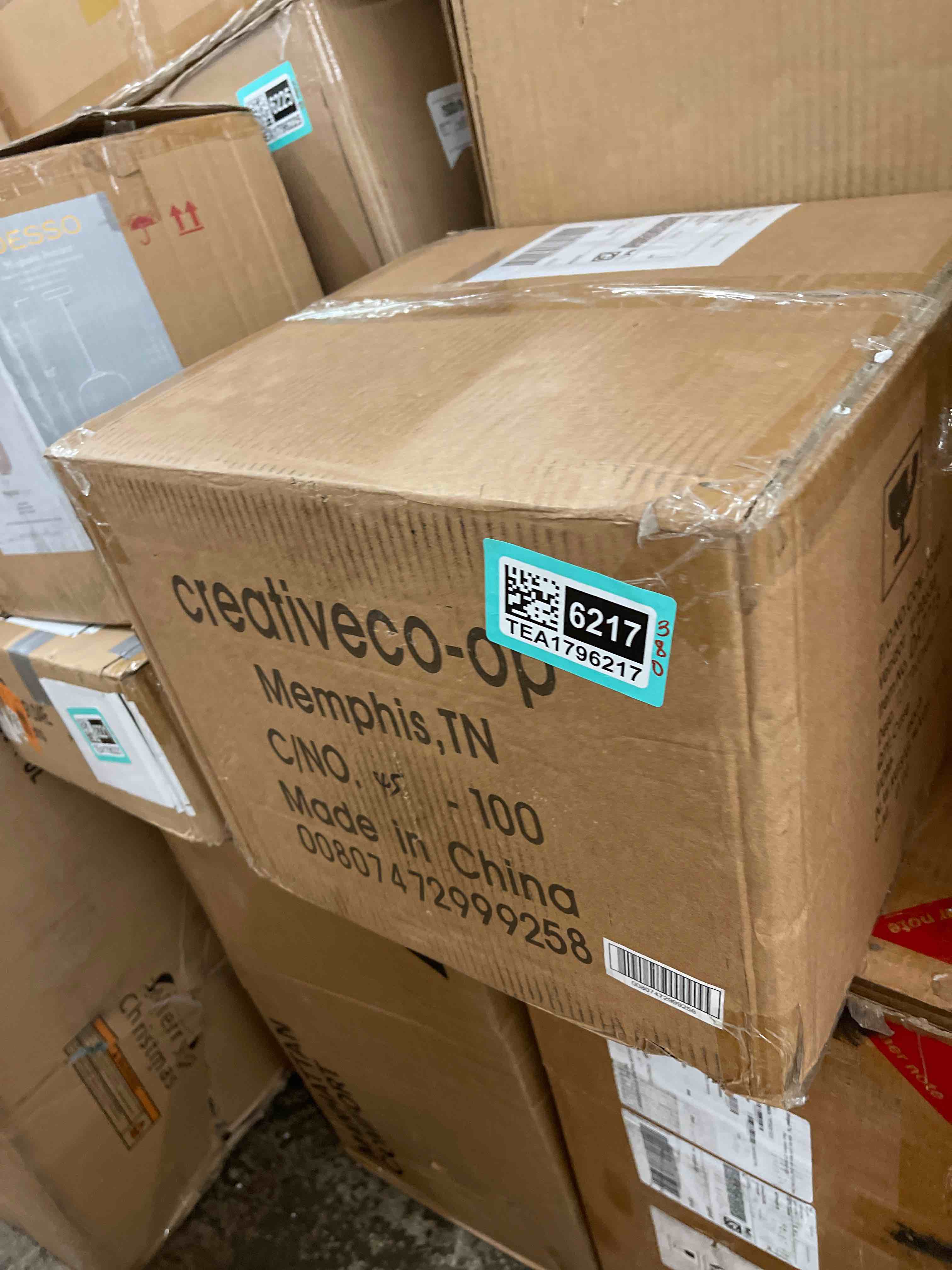 https://s3.amazonaws.com/lotting-images-prod/phillipi/TEA1796217_1757614892371.jpeg