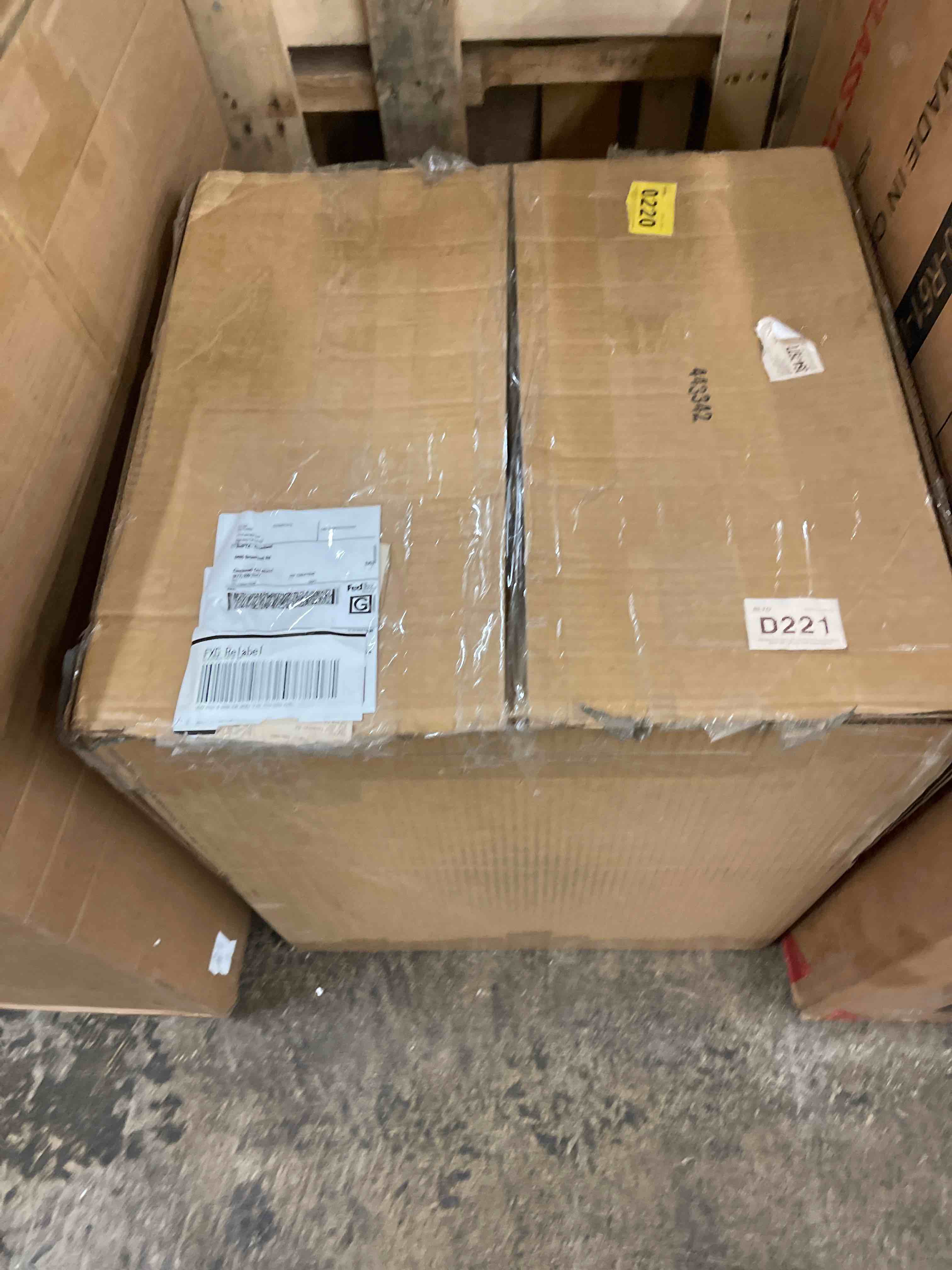 https://s3.amazonaws.com/lotting-images-prod/phillipi/TEA1796224_1757612264511.jpeg