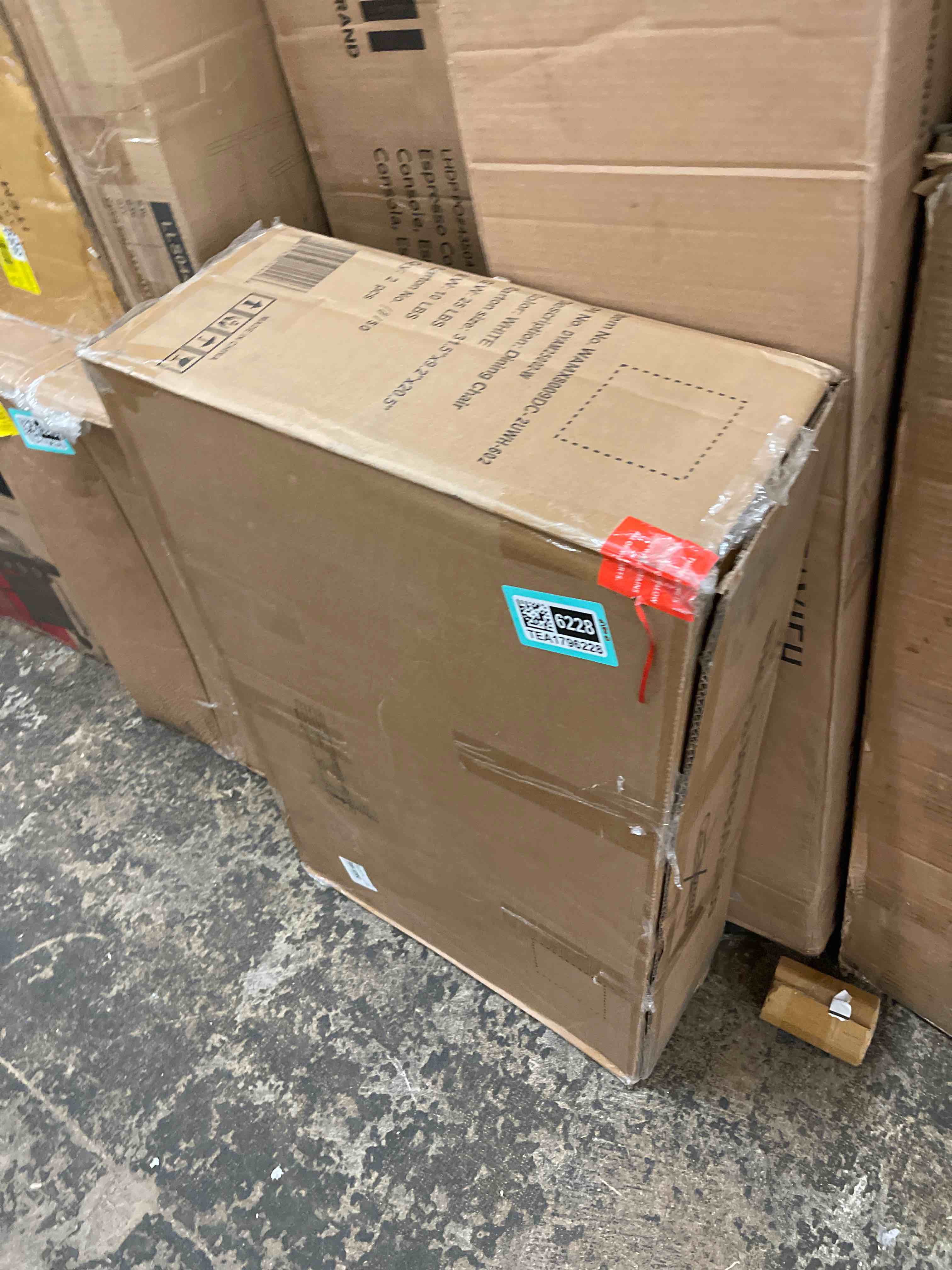 https://s3.amazonaws.com/lotting-images-prod/phillipi/TEA1796228_1757611117410.jpeg