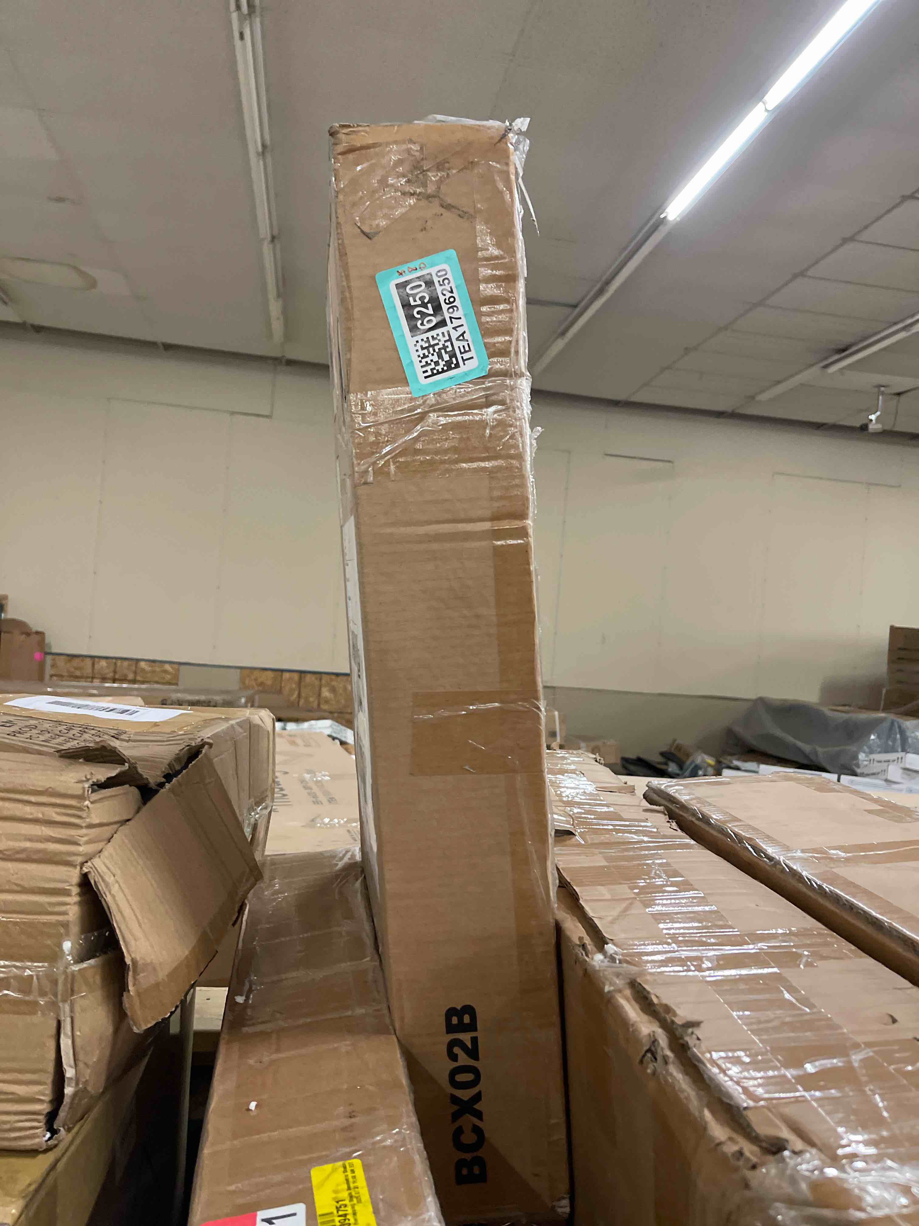 https://s3.amazonaws.com/lotting-images-prod/phillipi/TEA1796250_1757547442605.jpeg