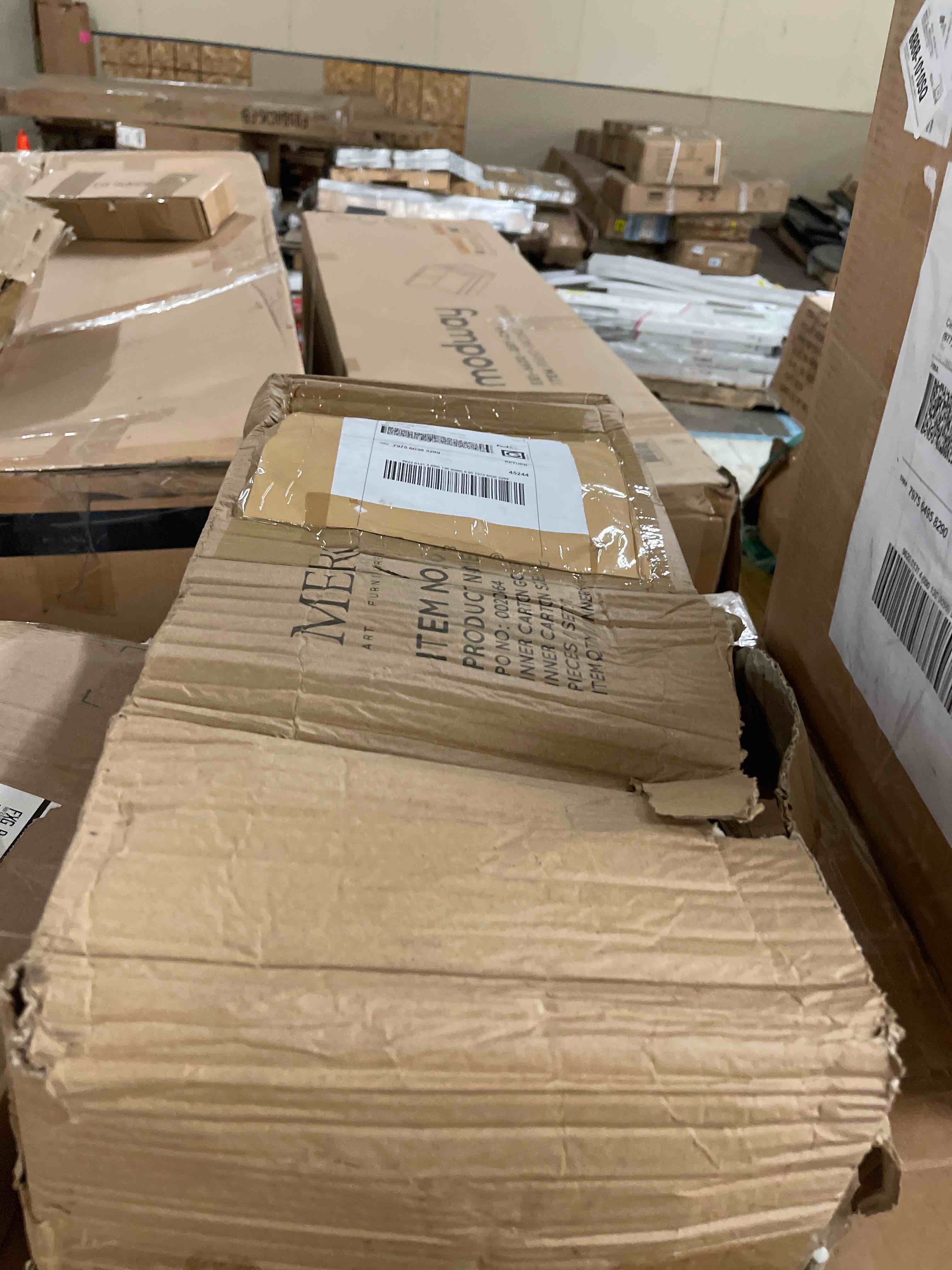 https://s3.amazonaws.com/lotting-images-prod/phillipi/TEA1796252_1757545941987.jpeg
