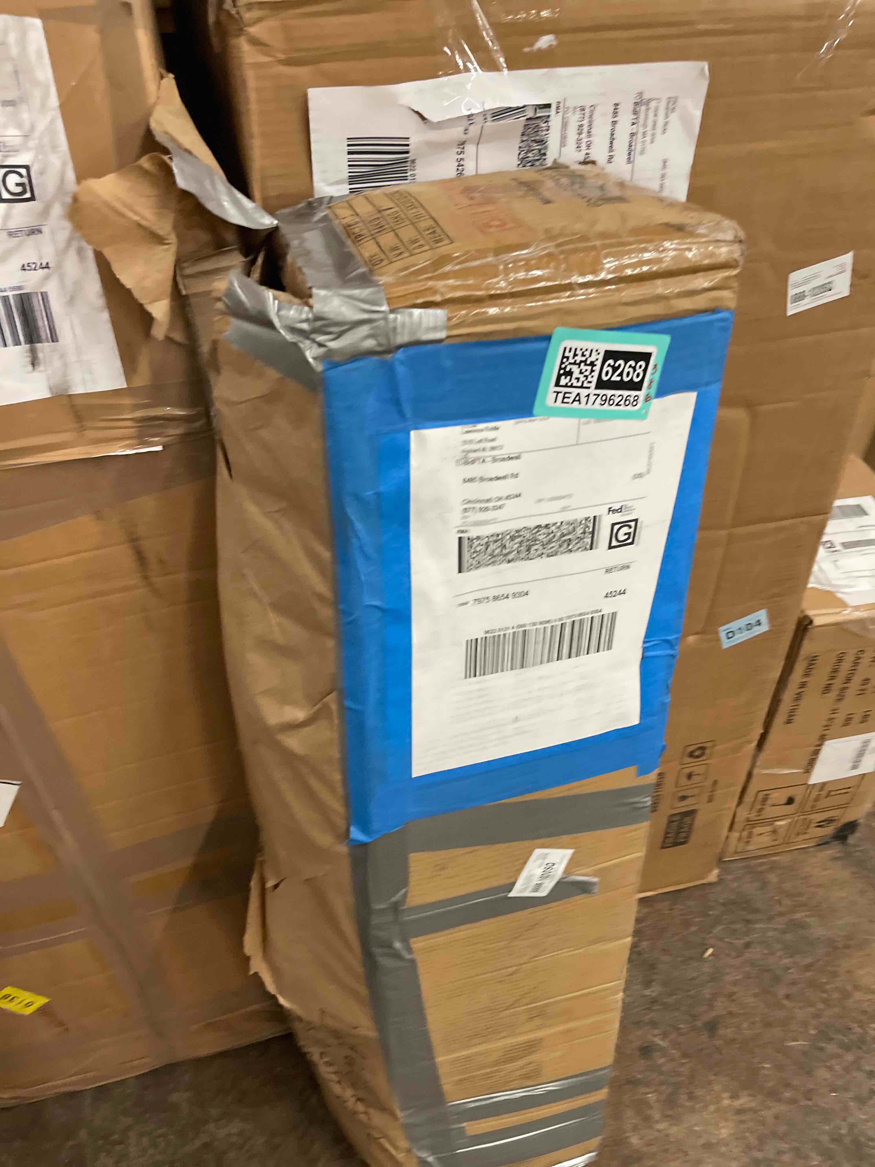 https://s3.amazonaws.com/lotting-images-prod/phillipi/TEA1796268_1757618444465.jpeg