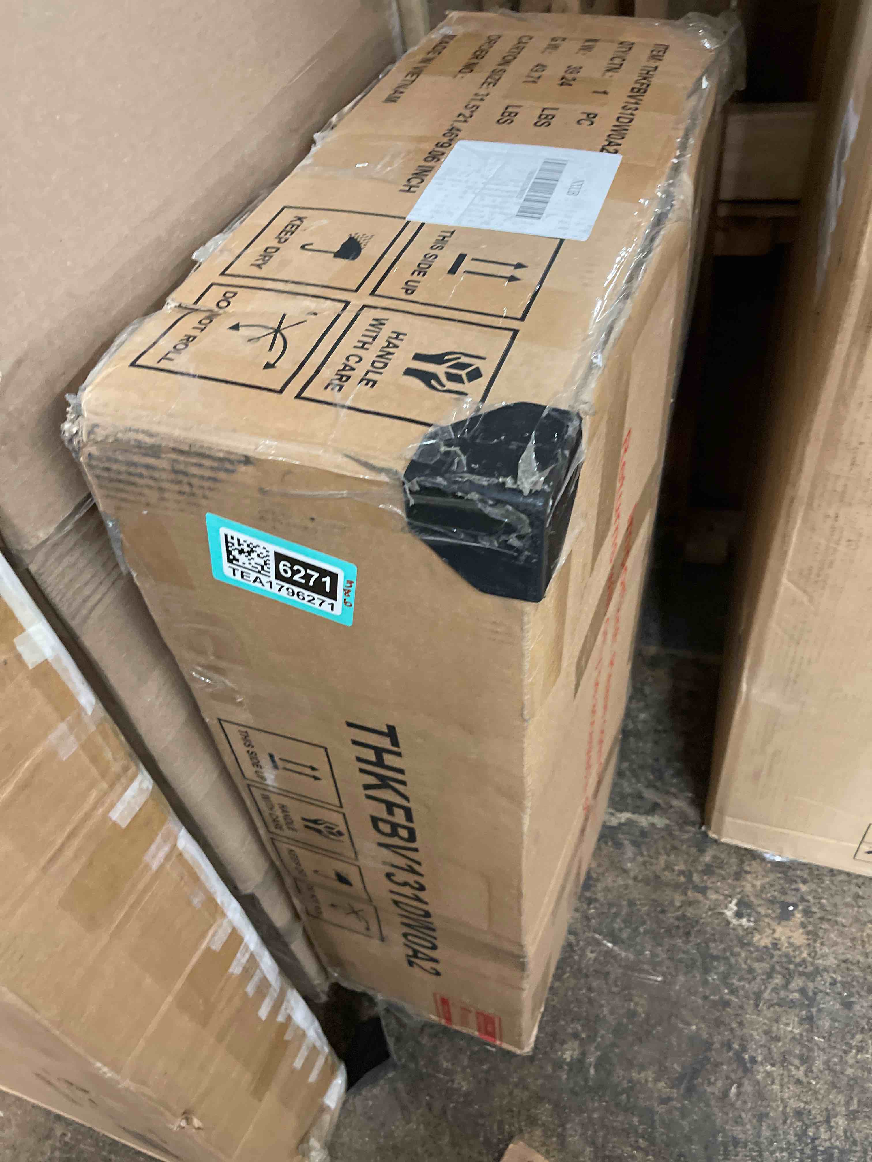 https://s3.amazonaws.com/lotting-images-prod/phillipi/TEA1796271_1757619165692.jpeg