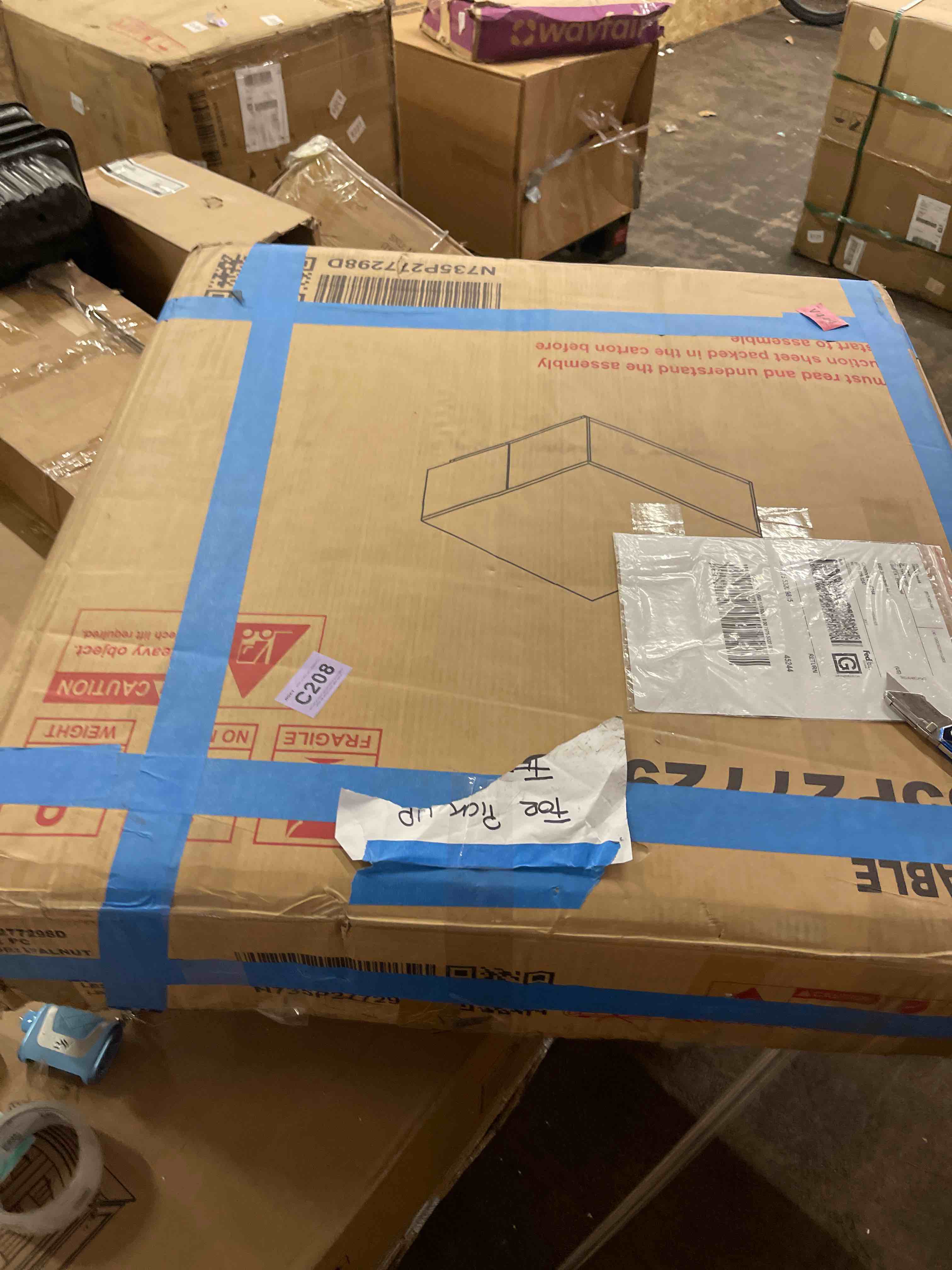https://s3.amazonaws.com/lotting-images-prod/phillipi/TEA1796295_1757699285067.jpeg