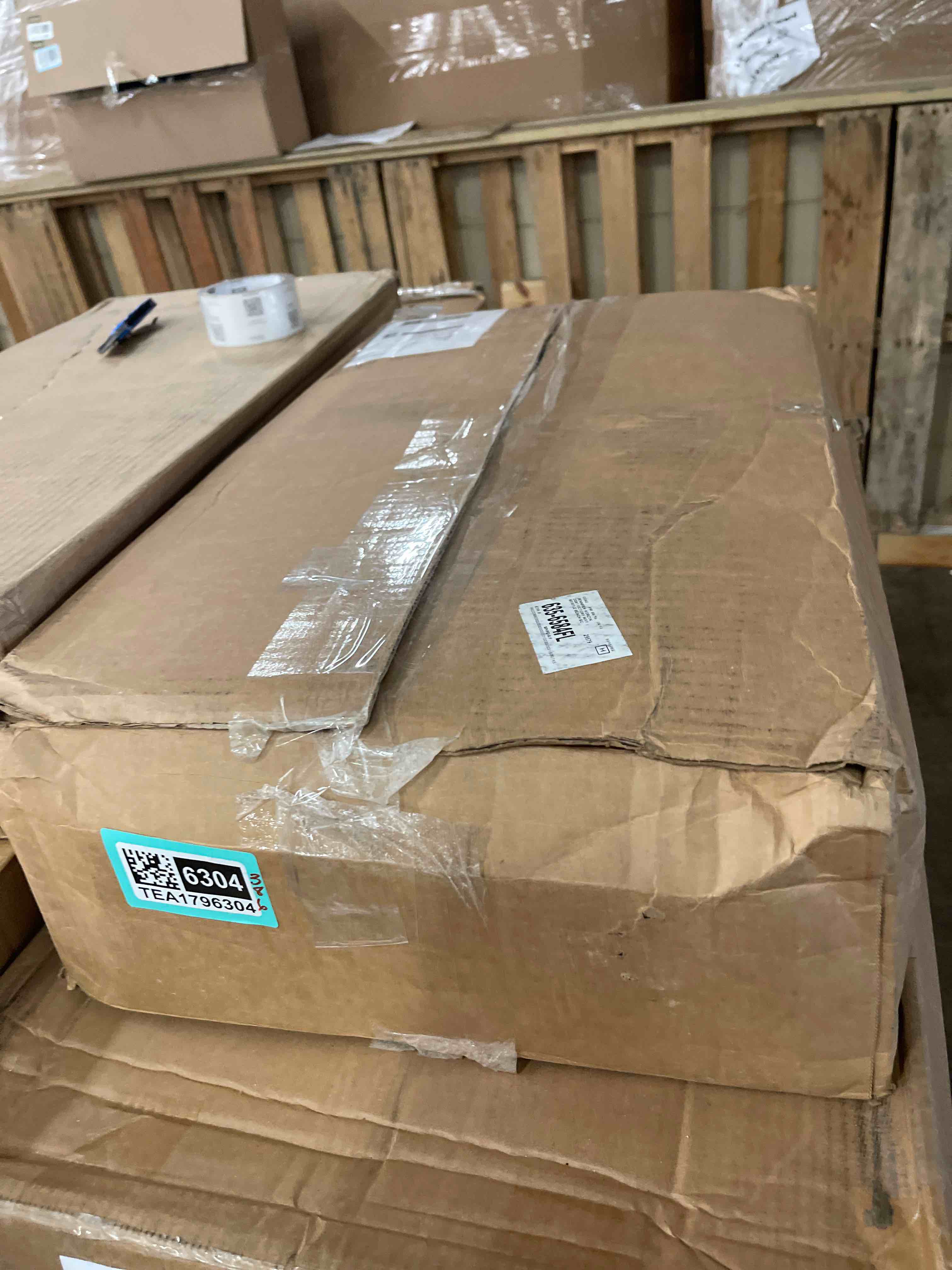 https://s3.amazonaws.com/lotting-images-prod/phillipi/TEA1796304_1757694769897.jpeg