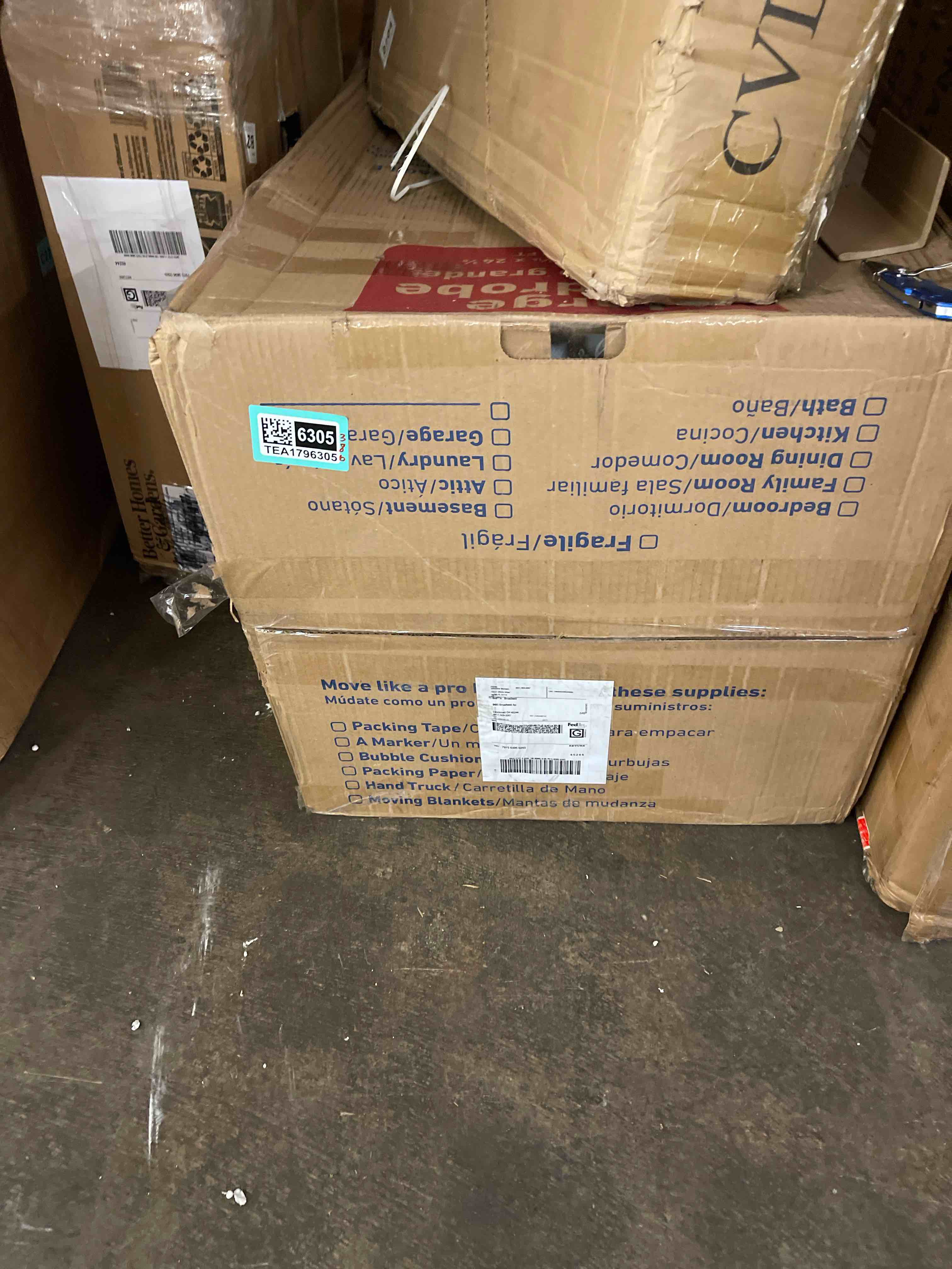 https://s3.amazonaws.com/lotting-images-prod/phillipi/TEA1796305_1757694334269.jpeg