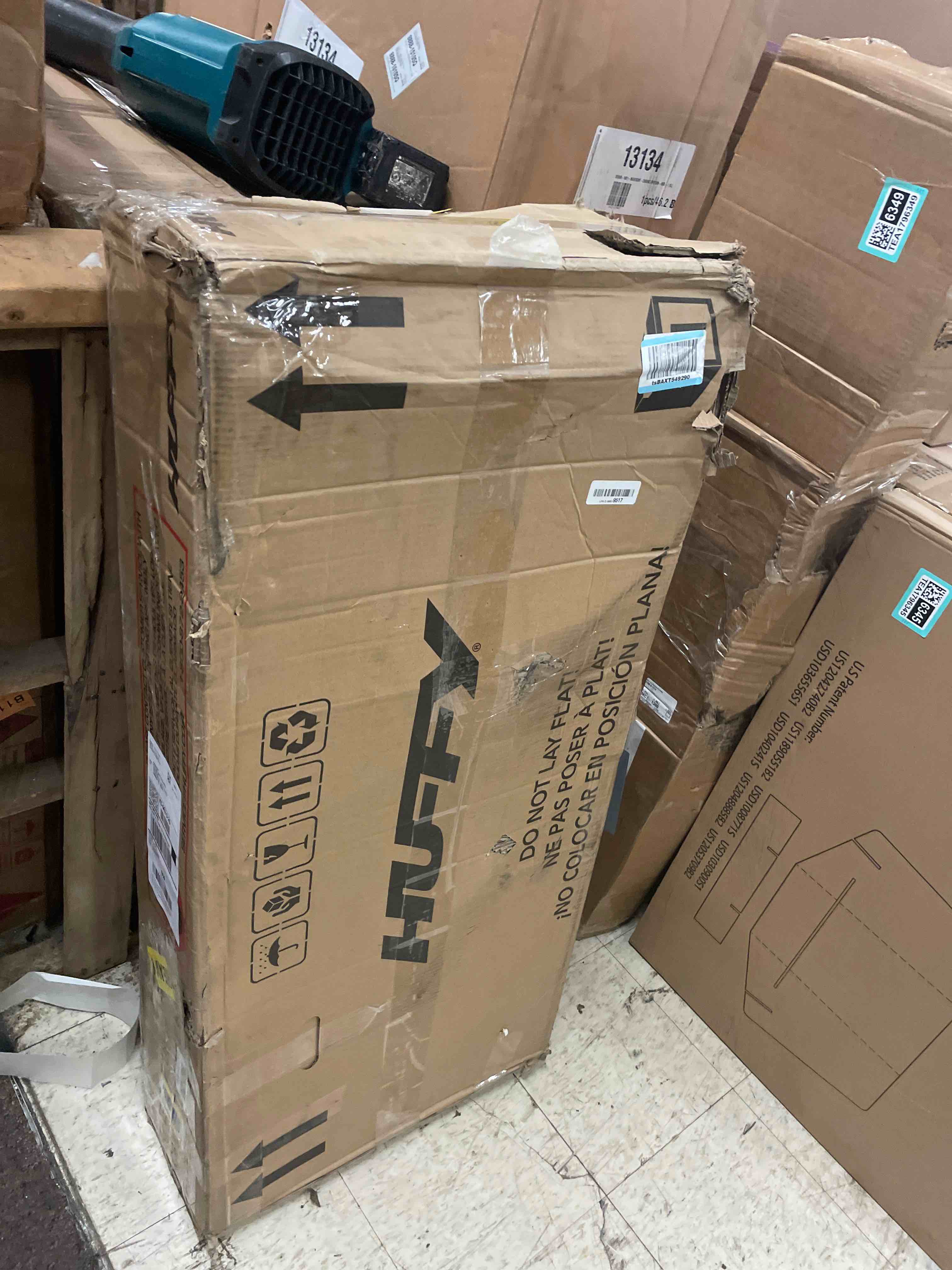 https://s3.amazonaws.com/lotting-images-prod/phillipi/TEA1796340_1757675440259.jpeg
