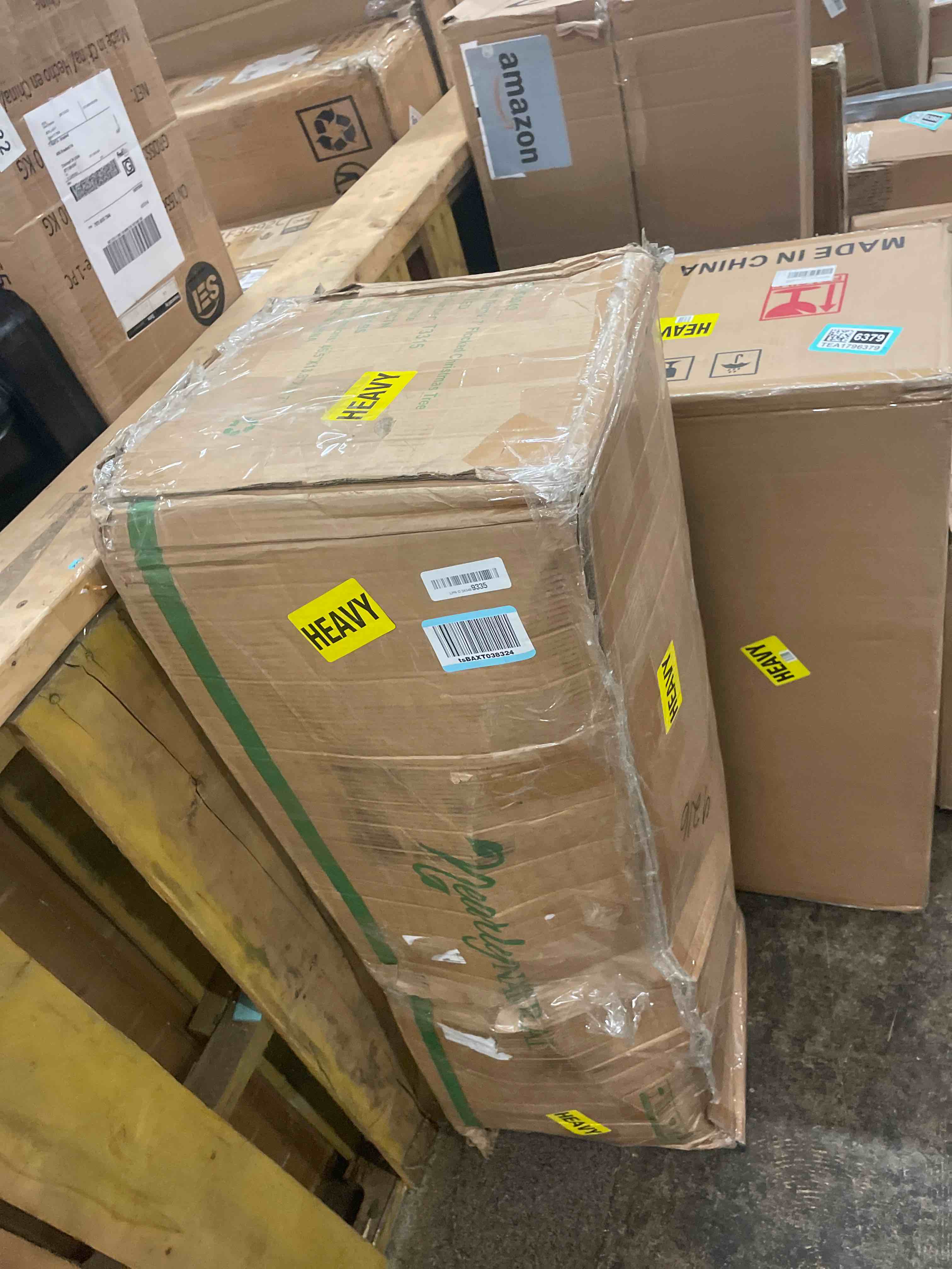 https://s3.amazonaws.com/lotting-images-prod/phillipi/TEA1796376_1757671860438.jpeg