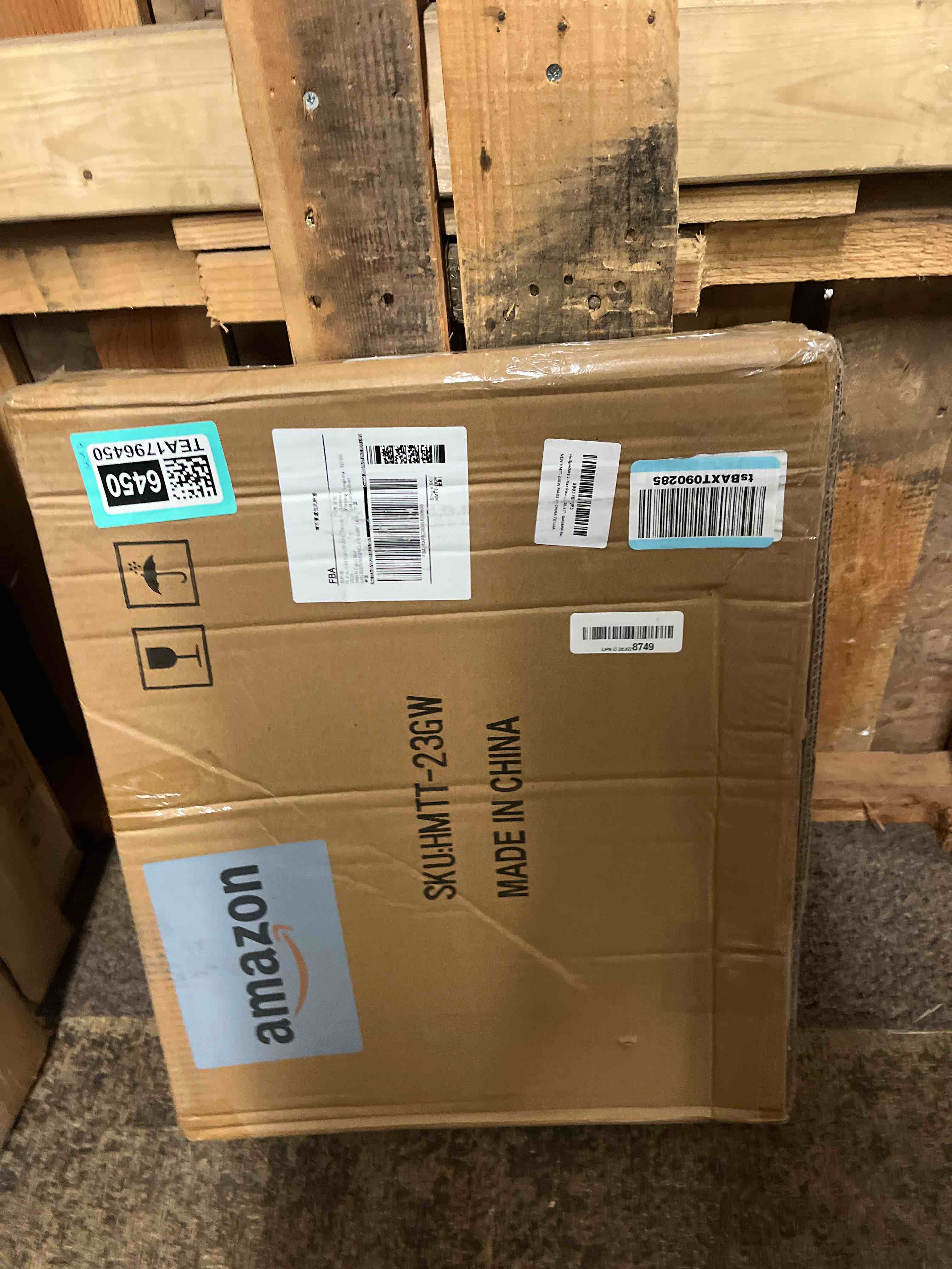 https://s3.amazonaws.com/lotting-images-prod/phillipi/TEA1796450_1758583481640.jpeg
