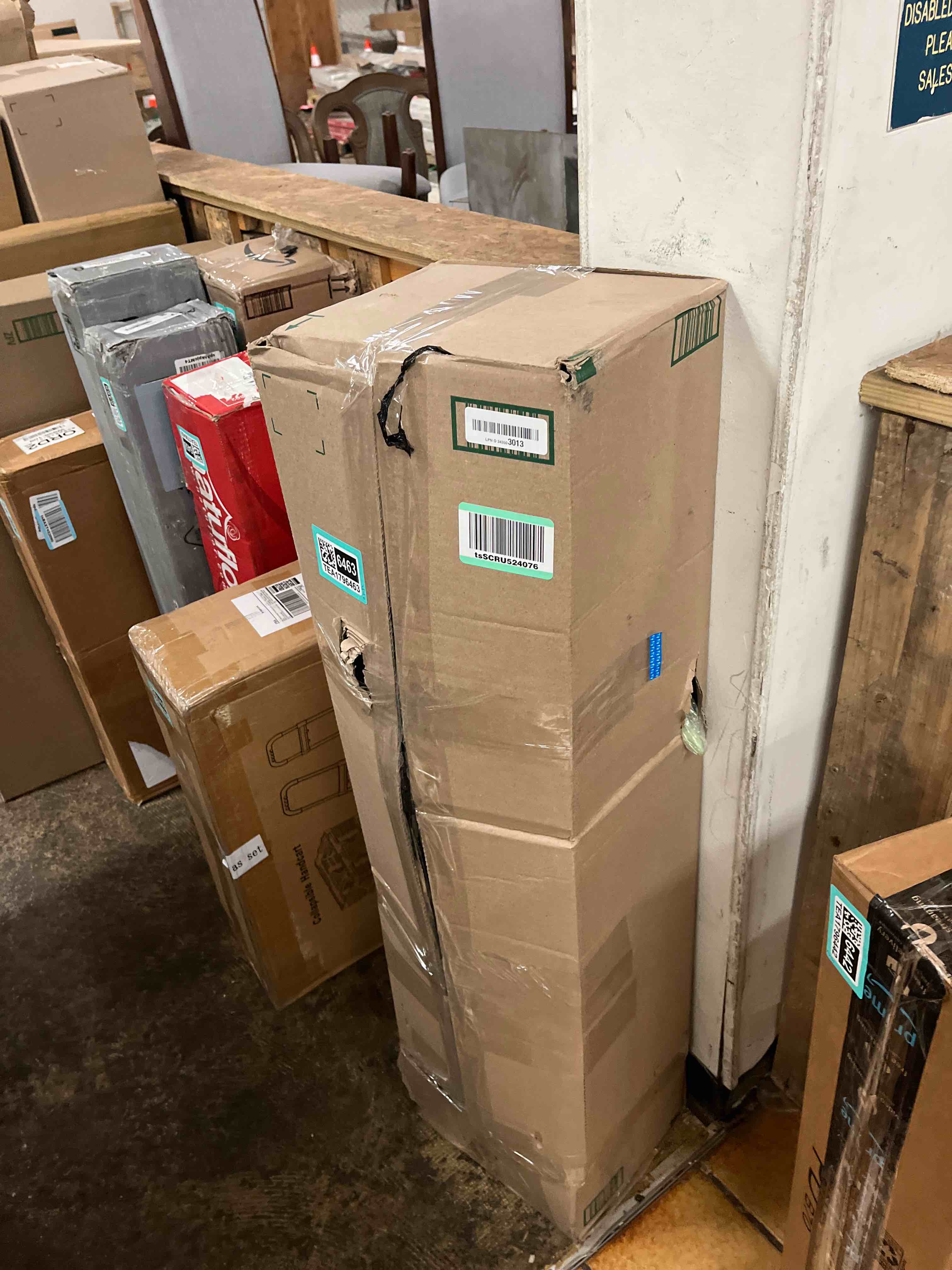 https://s3.amazonaws.com/lotting-images-prod/phillipi/TEA1796463_1758585330273.jpeg
