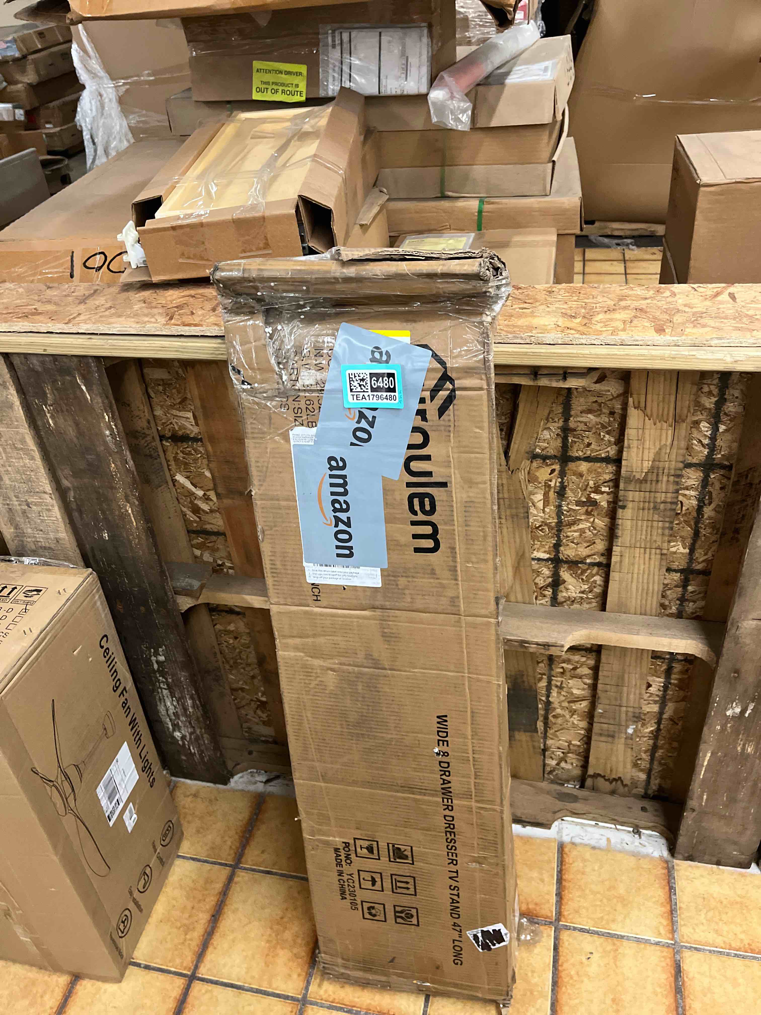 https://s3.amazonaws.com/lotting-images-prod/phillipi/TEA1796480_1758586691432.jpeg