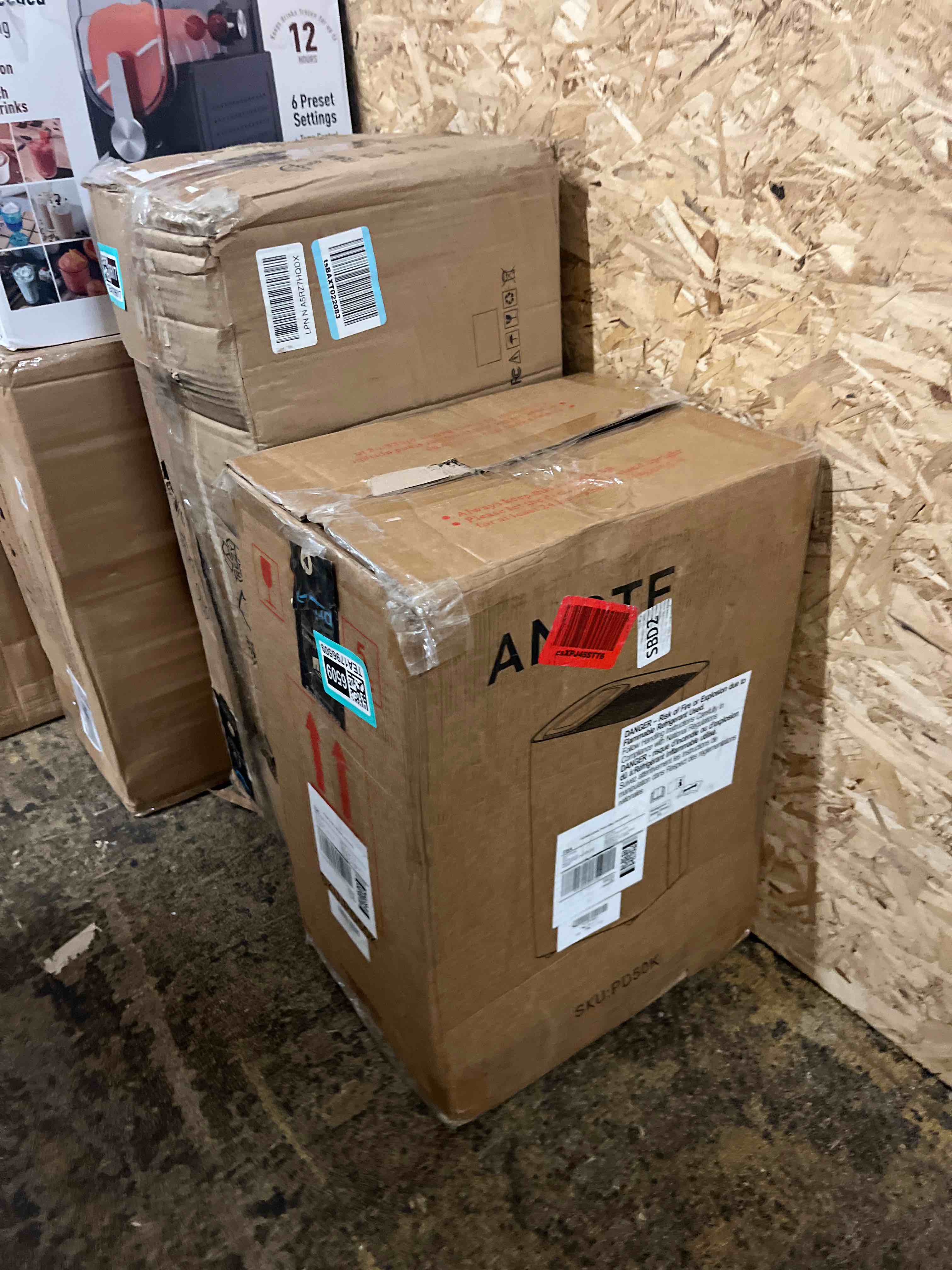 https://s3.amazonaws.com/lotting-images-prod/phillipi/TEA1796509_1758670900394.jpeg
