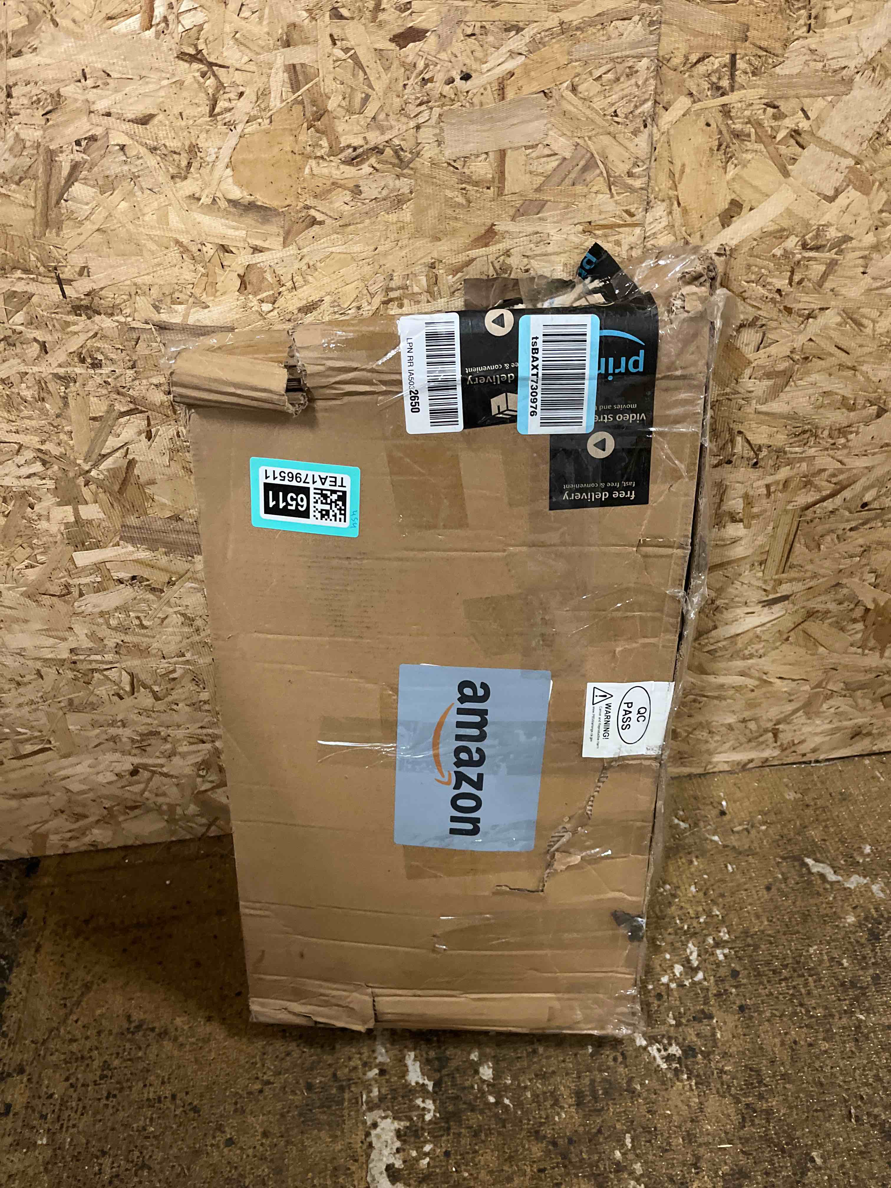 https://s3.amazonaws.com/lotting-images-prod/phillipi/TEA1796511_1758671110736.jpeg
