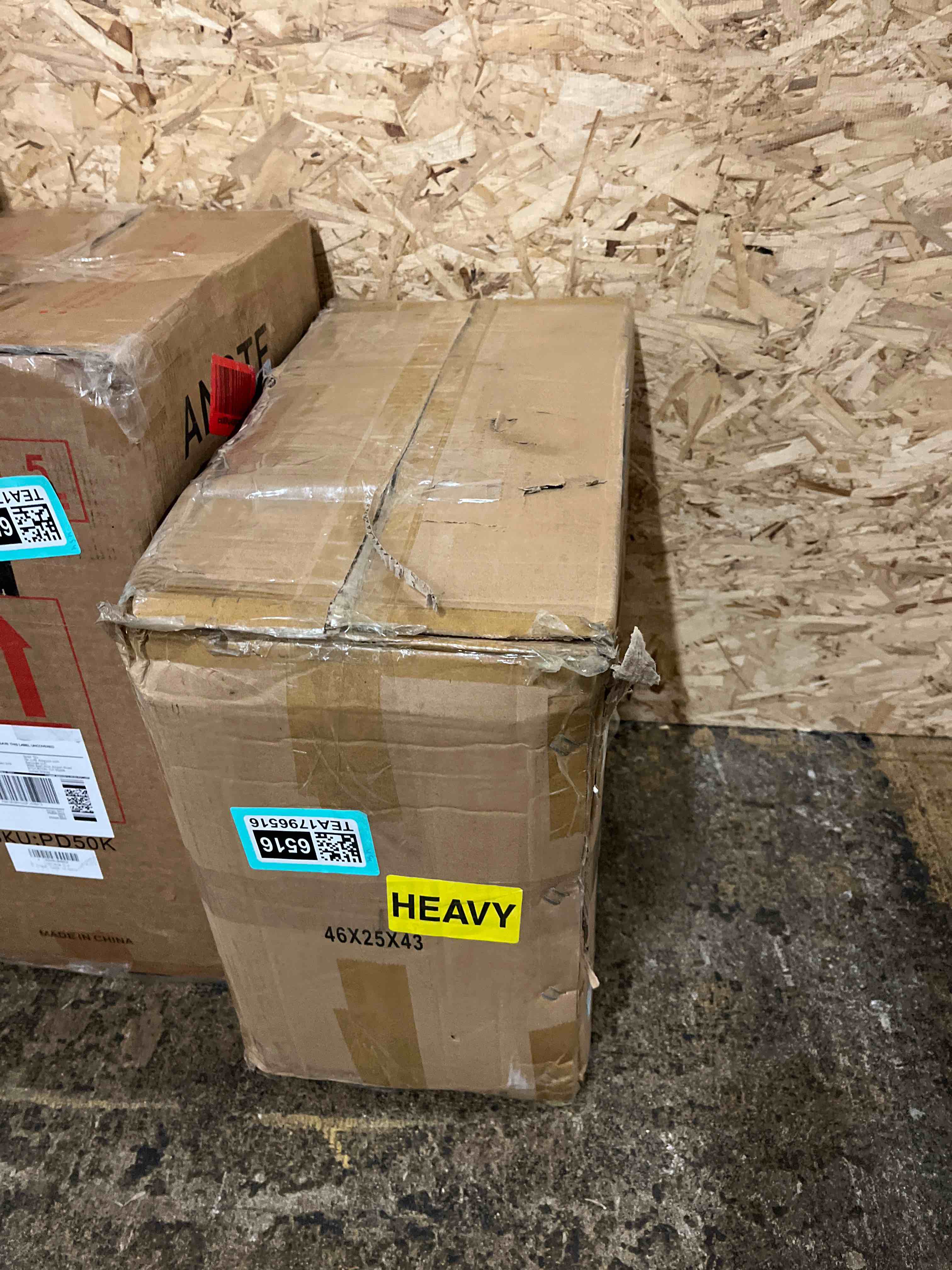 https://s3.amazonaws.com/lotting-images-prod/phillipi/TEA1796516_1758671705735.jpeg