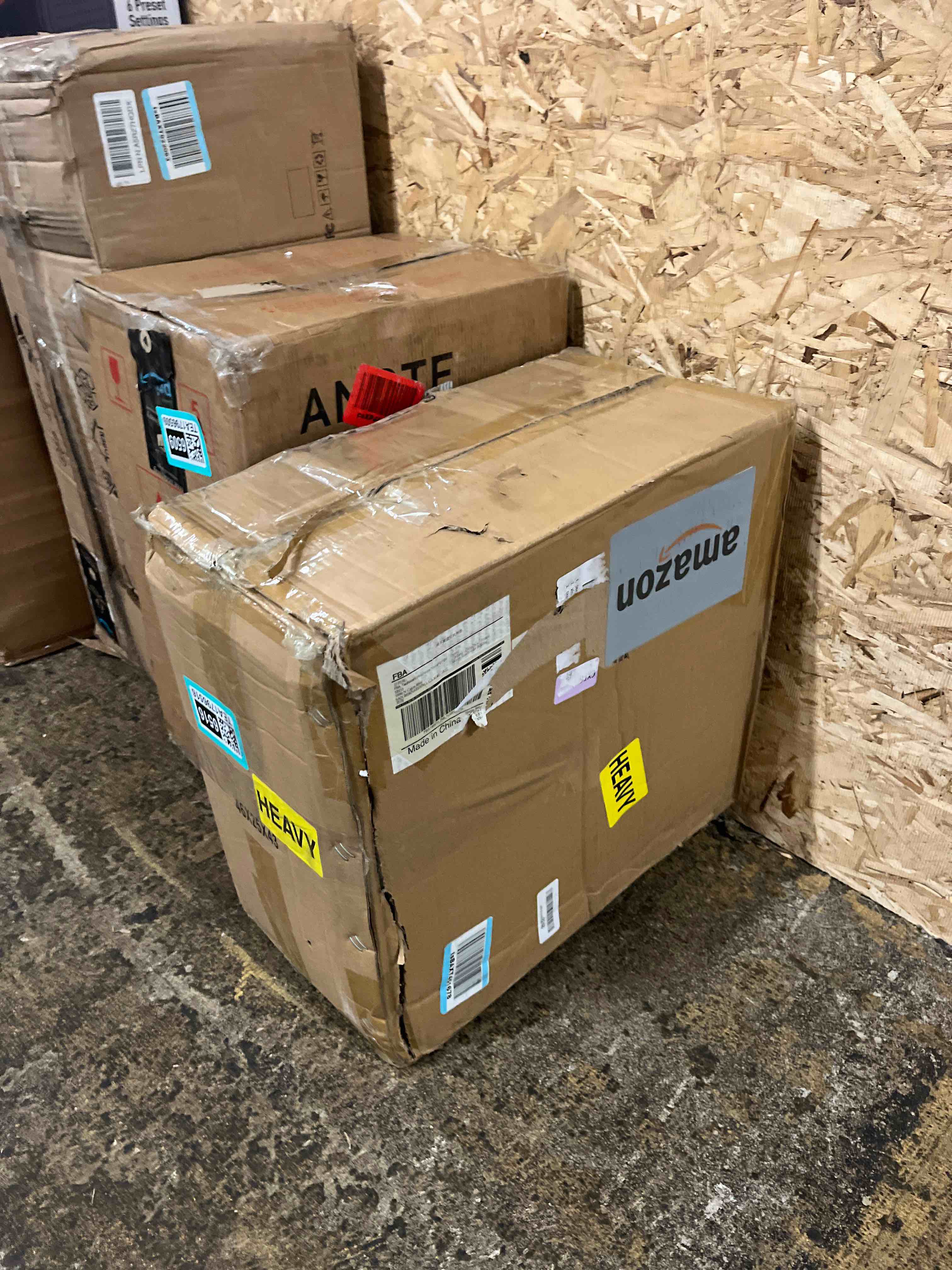 https://s3.amazonaws.com/lotting-images-prod/phillipi/TEA1796516_1758671709268.jpeg