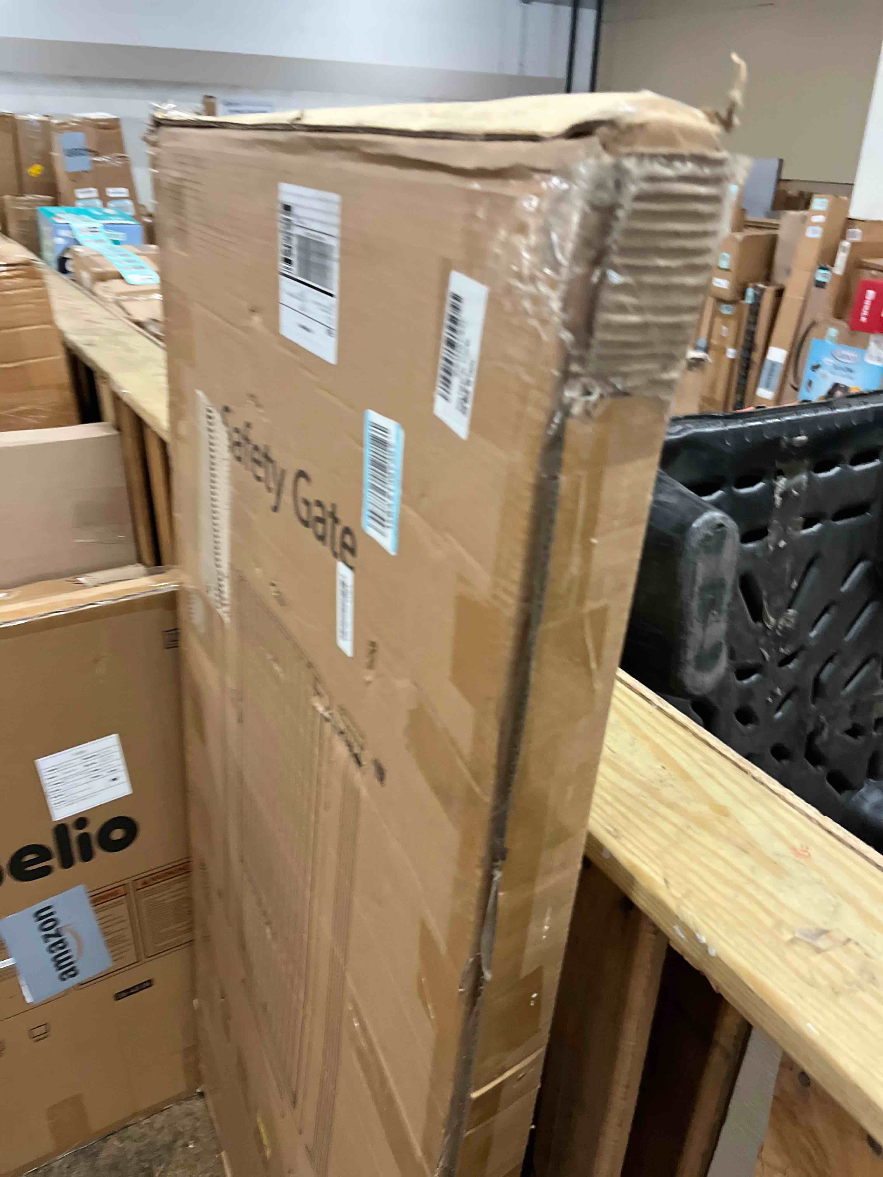 https://s3.amazonaws.com/lotting-images-prod/phillipi/TEA1796560_1758655035987.jpeg