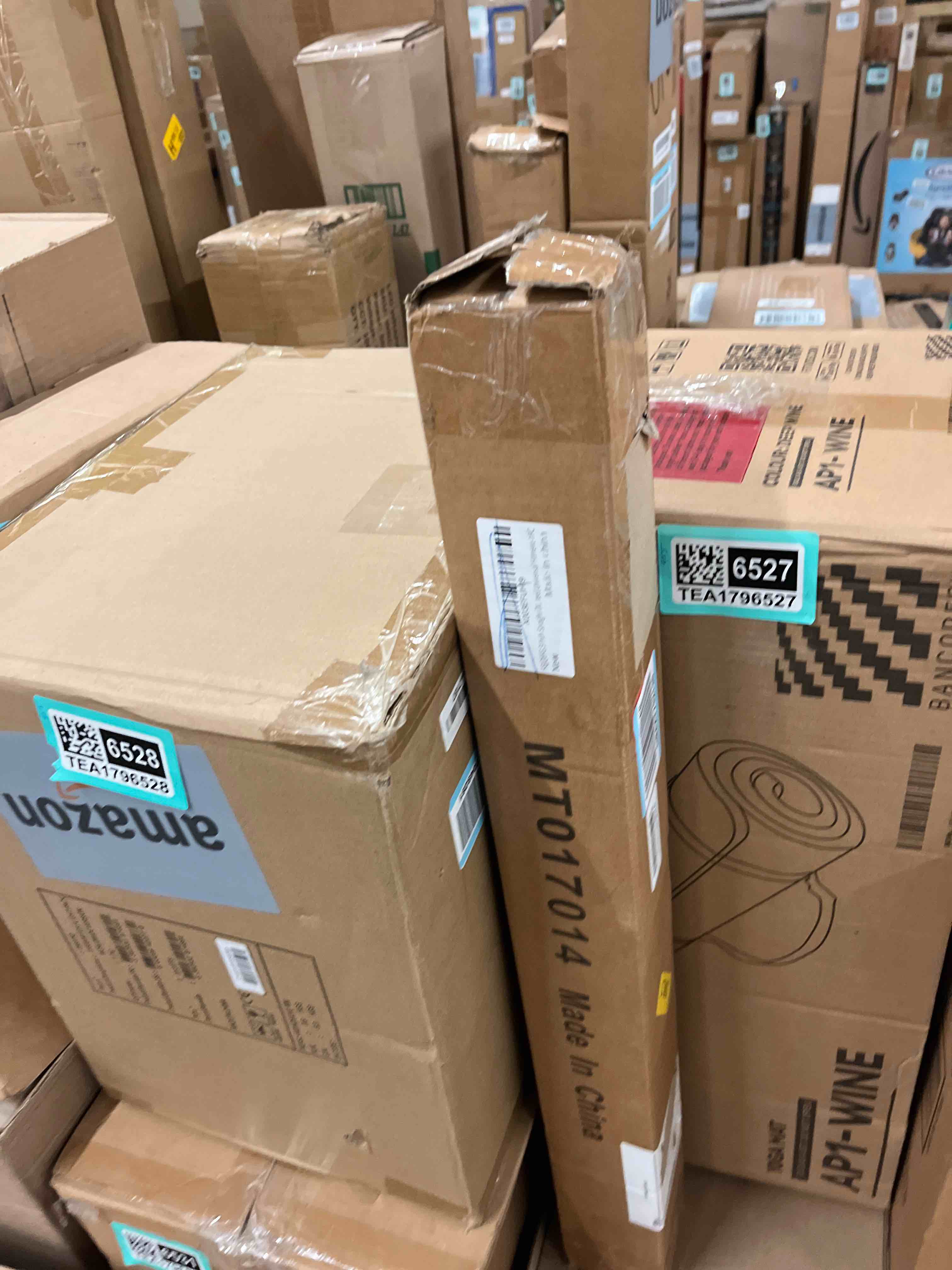 https://s3.amazonaws.com/lotting-images-prod/phillipi/TEA1796561_1758654861114.jpeg