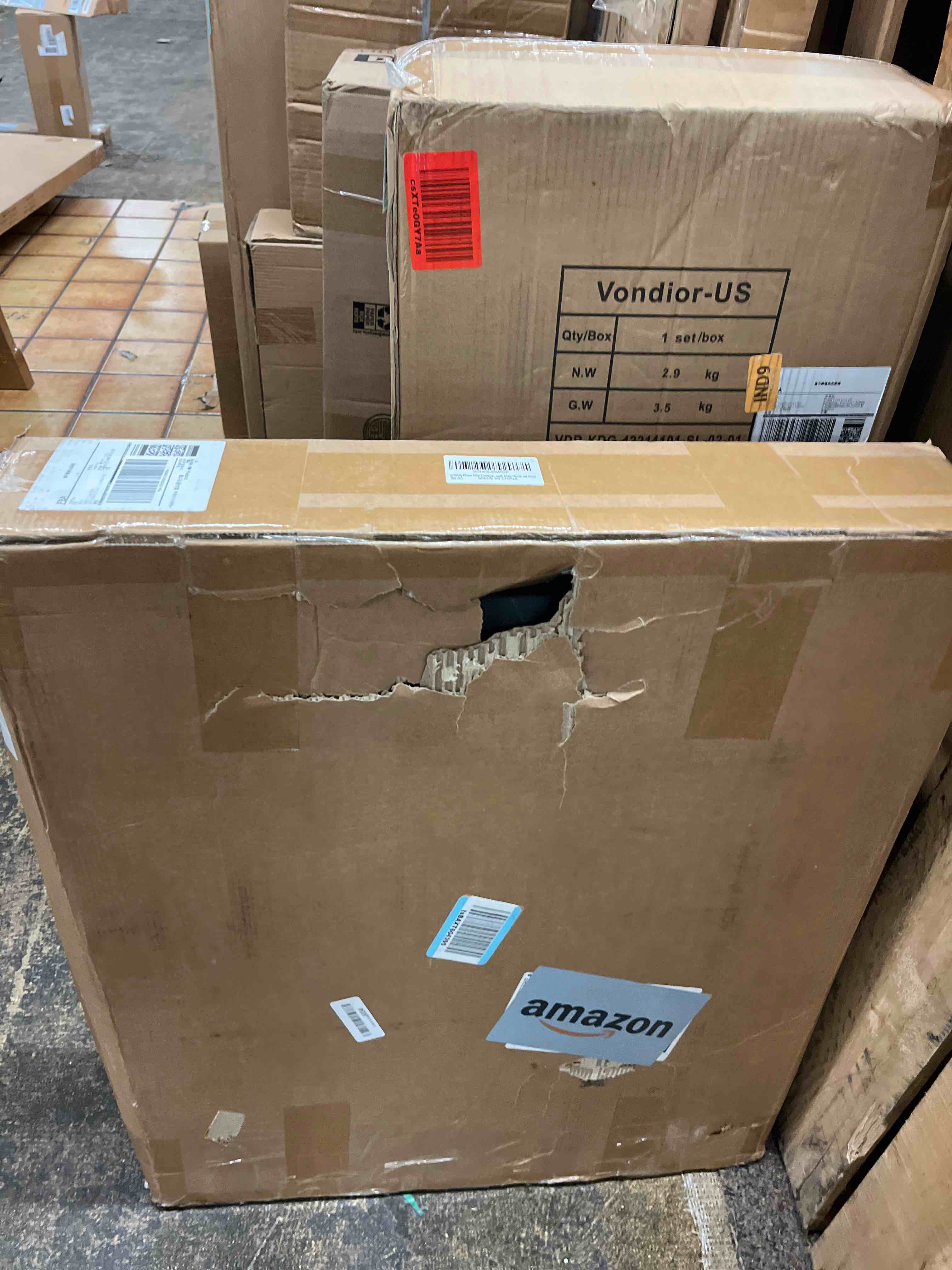 https://s3.amazonaws.com/lotting-images-prod/phillipi/TEA1796576_1758656041999.jpeg