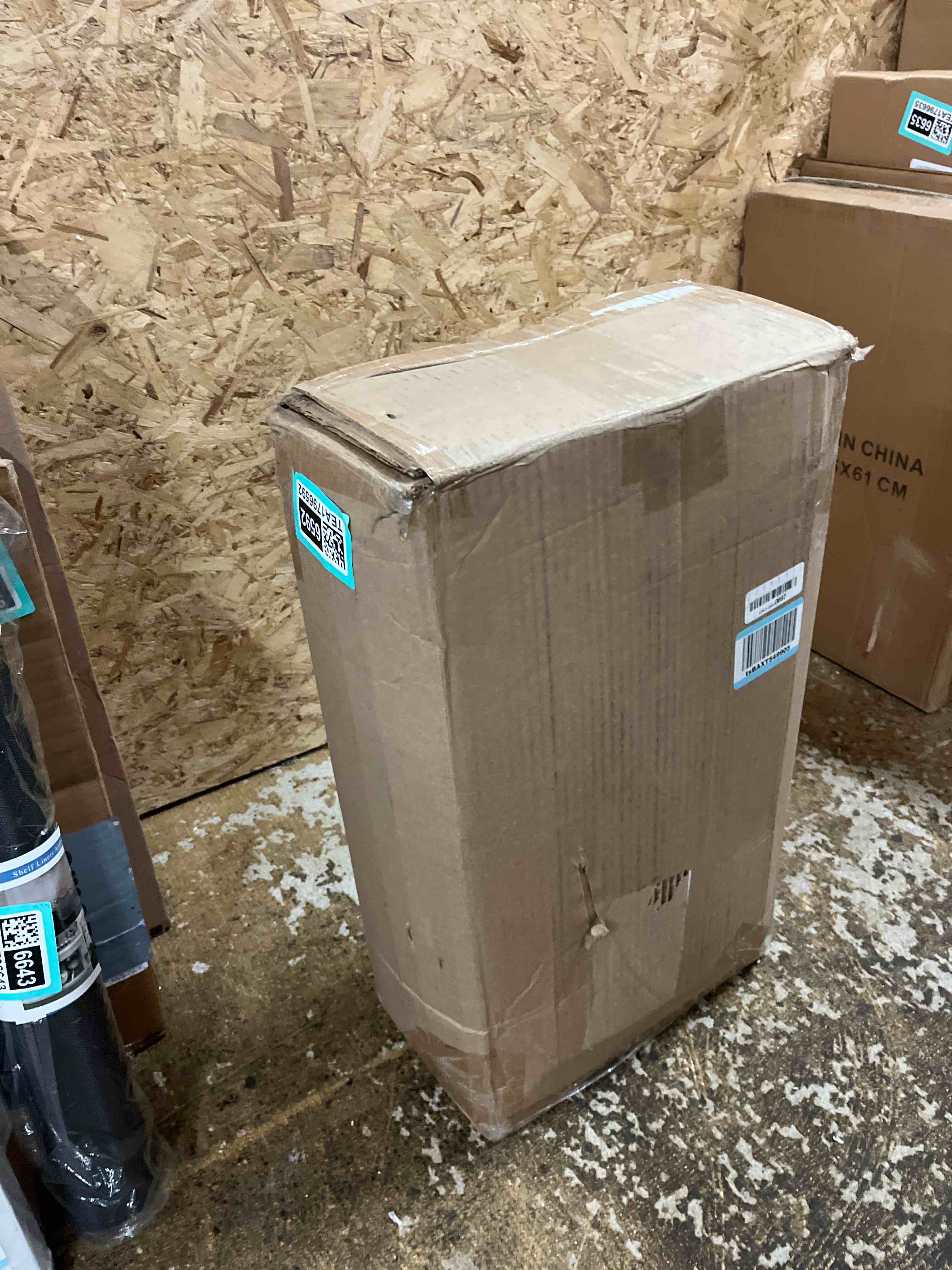 https://s3.amazonaws.com/lotting-images-prod/phillipi/TEA1796592_1758676699020.jpeg