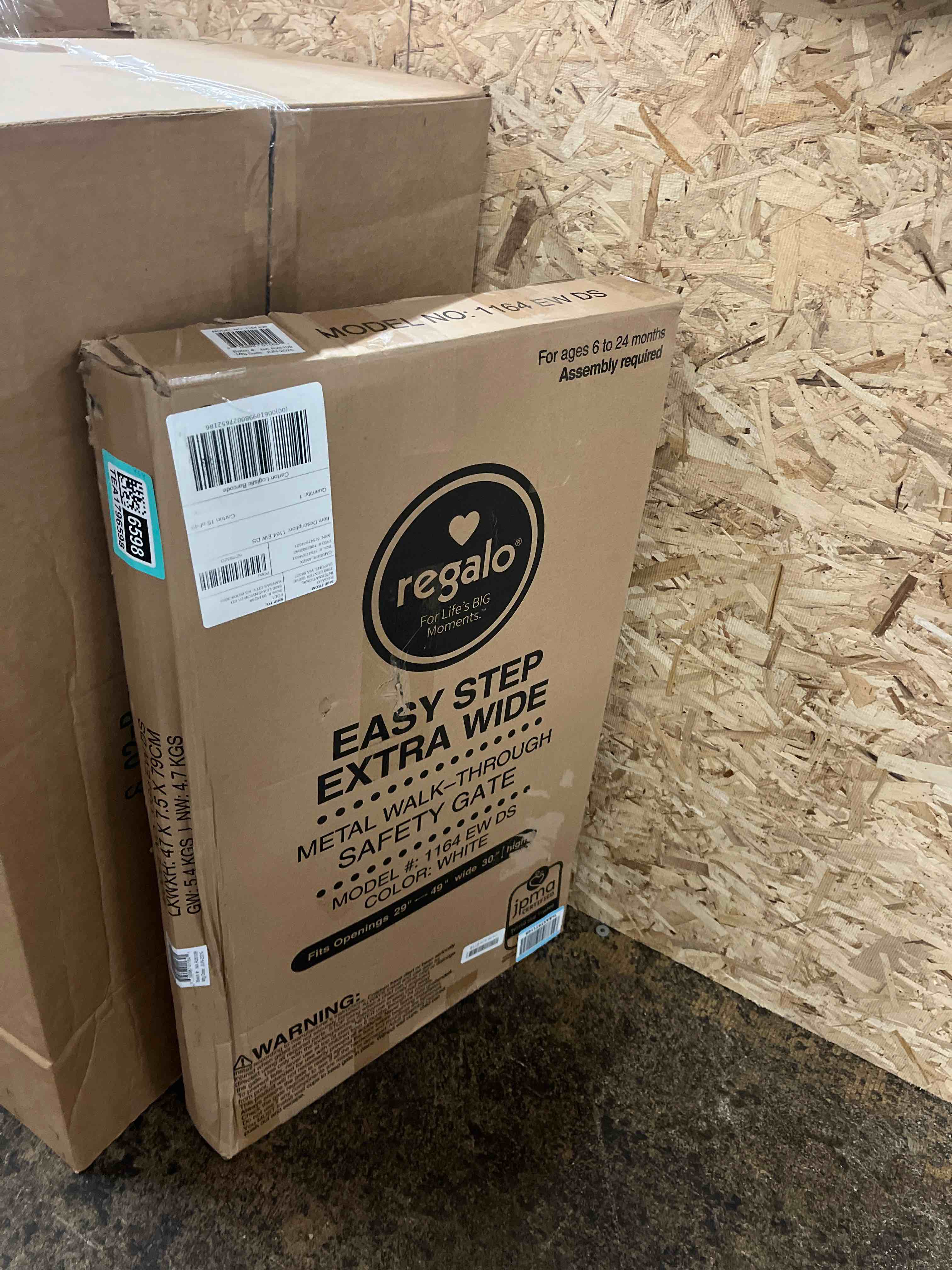 https://s3.amazonaws.com/lotting-images-prod/phillipi/TEA1796598_1758667605966.jpeg