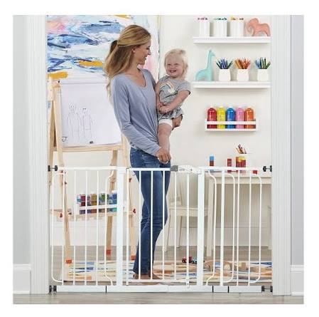 https://s3.amazonaws.com/lotting-images-prod/phillipi/TEA1796598_1758667666391.jpeg