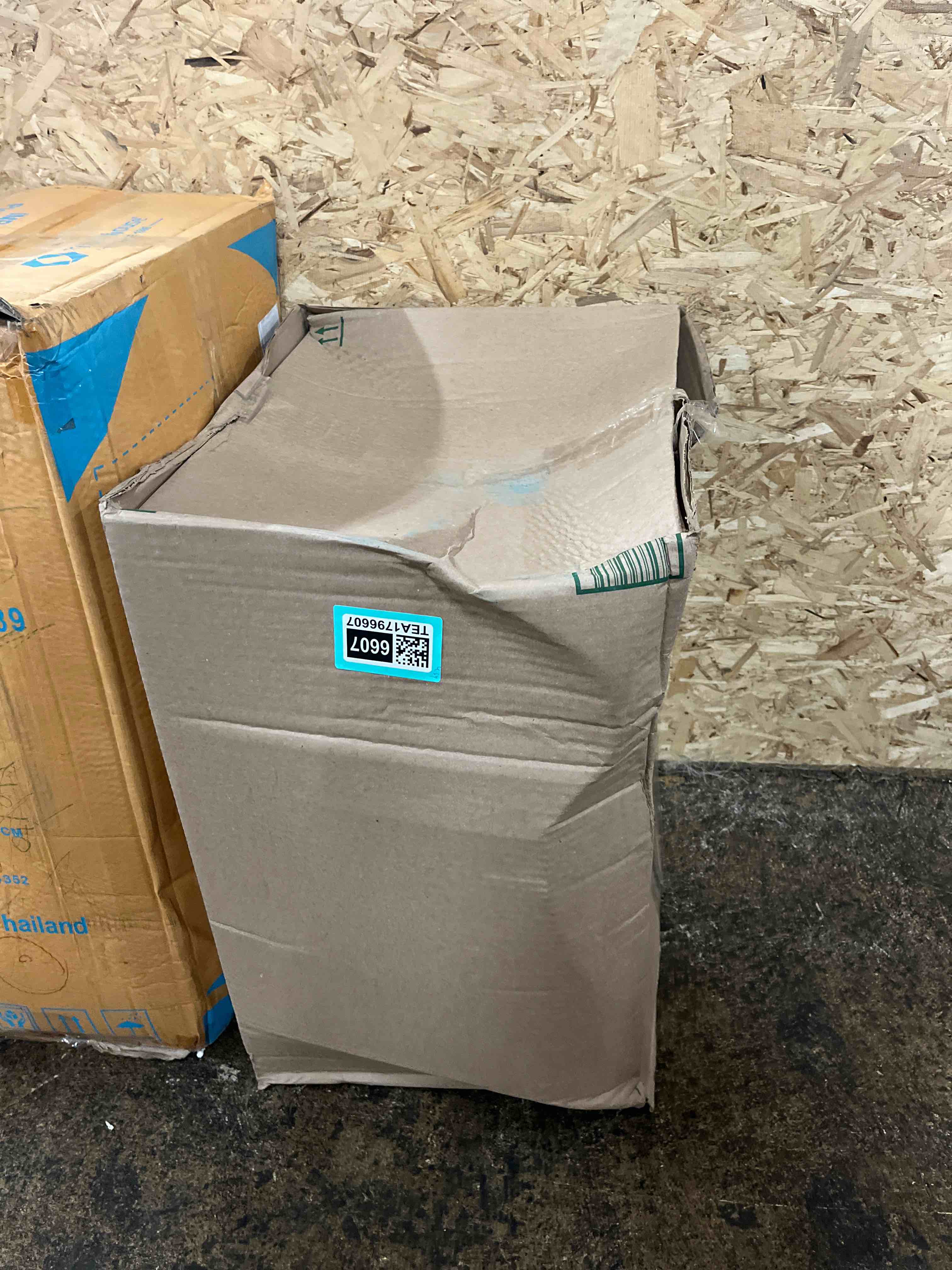 https://s3.amazonaws.com/lotting-images-prod/phillipi/TEA1796607_1758669188657.jpeg