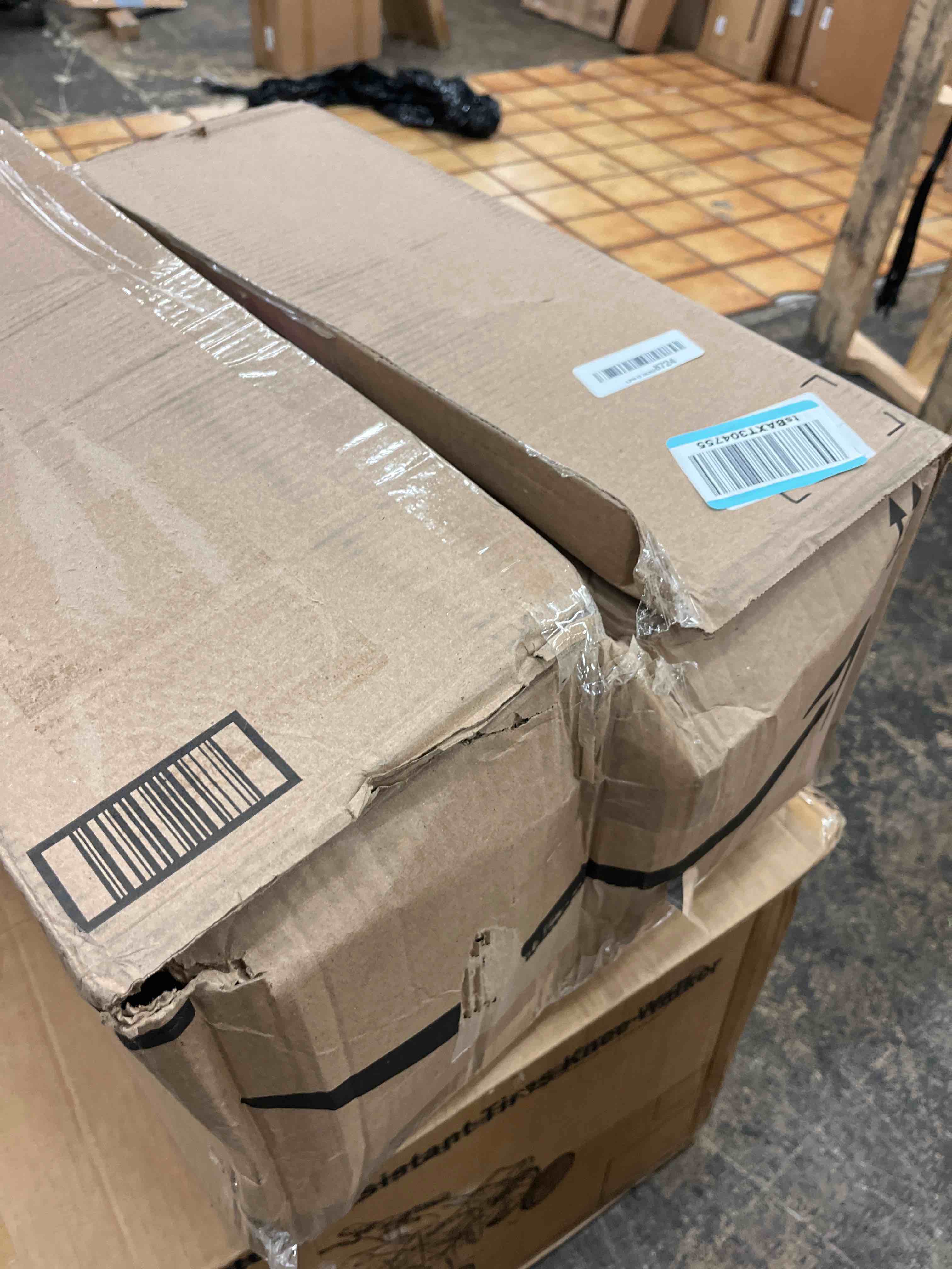 https://s3.amazonaws.com/lotting-images-prod/phillipi/TEA1796684_1758748259804.jpeg
