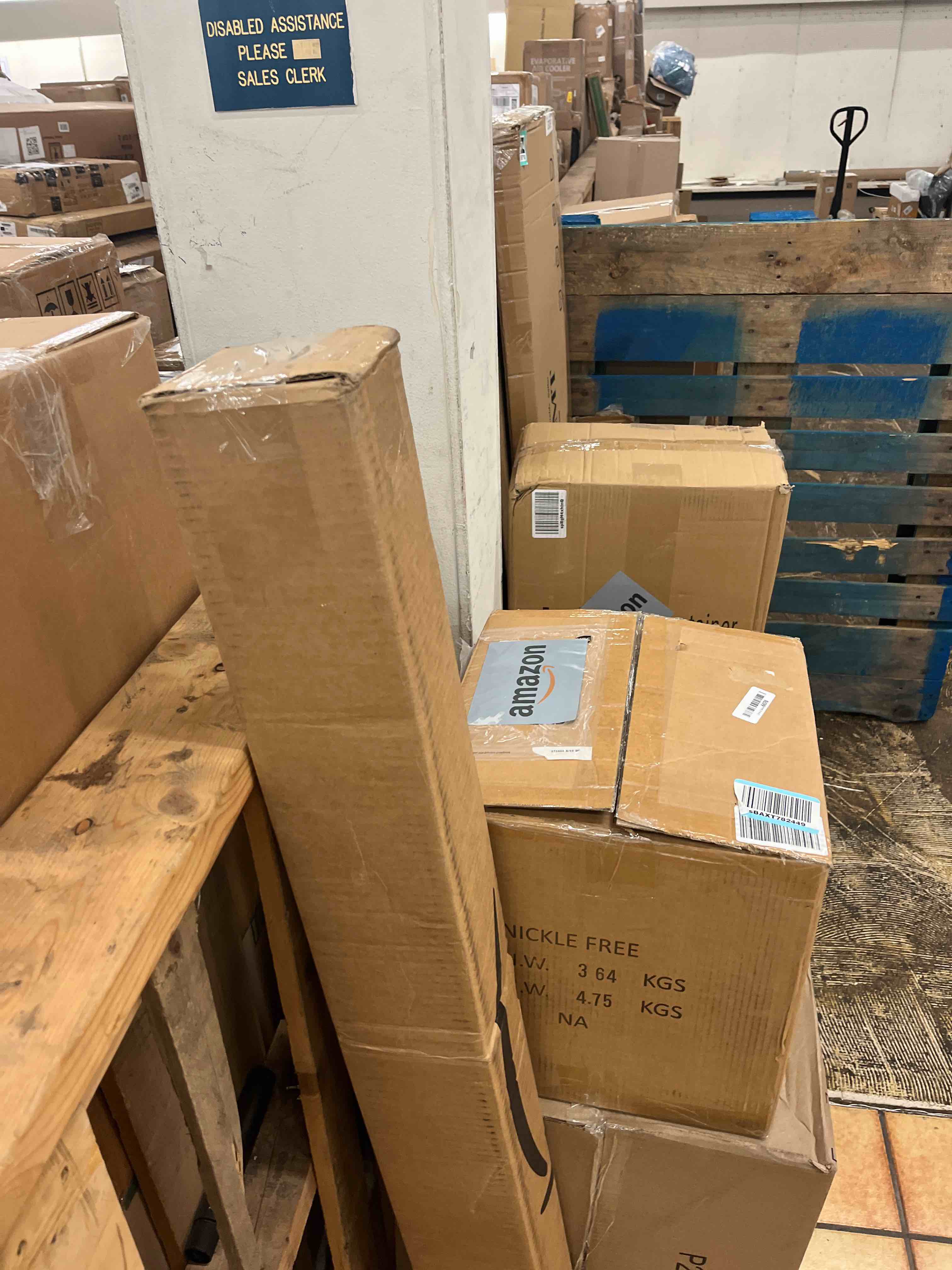 https://s3.amazonaws.com/lotting-images-prod/phillipi/TEA1796701_1758745976897.jpeg
