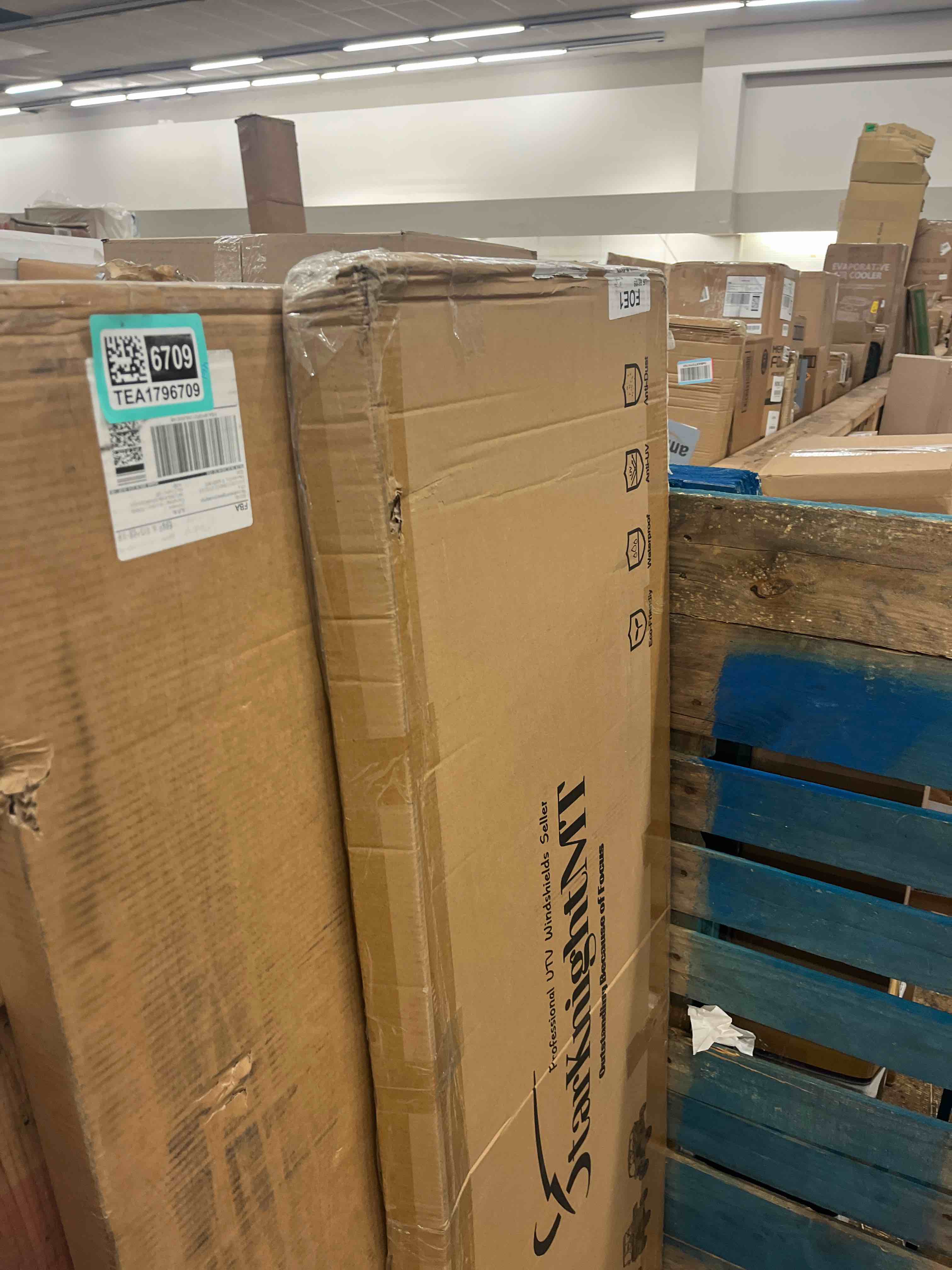 https://s3.amazonaws.com/lotting-images-prod/phillipi/TEA1796710_1758745202874.jpeg