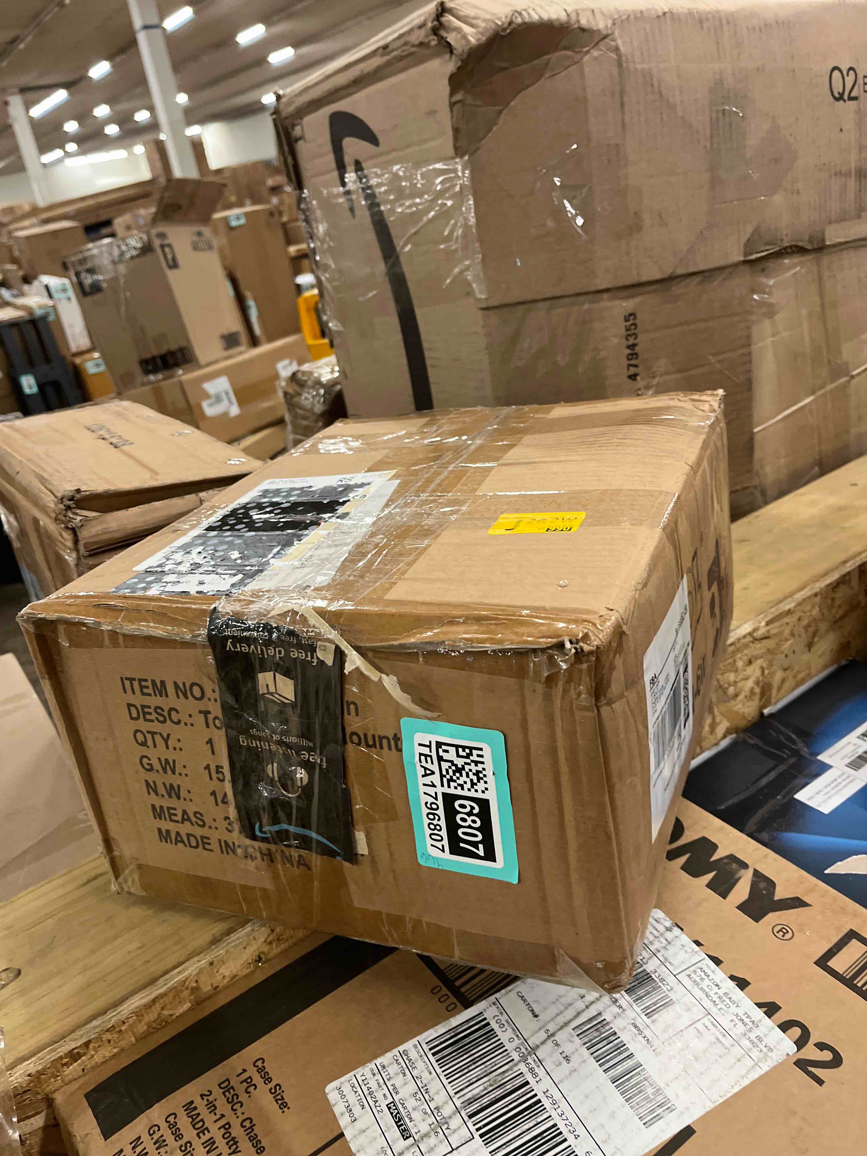https://s3.amazonaws.com/lotting-images-prod/phillipi/TEA1796807_1758839884855.jpeg