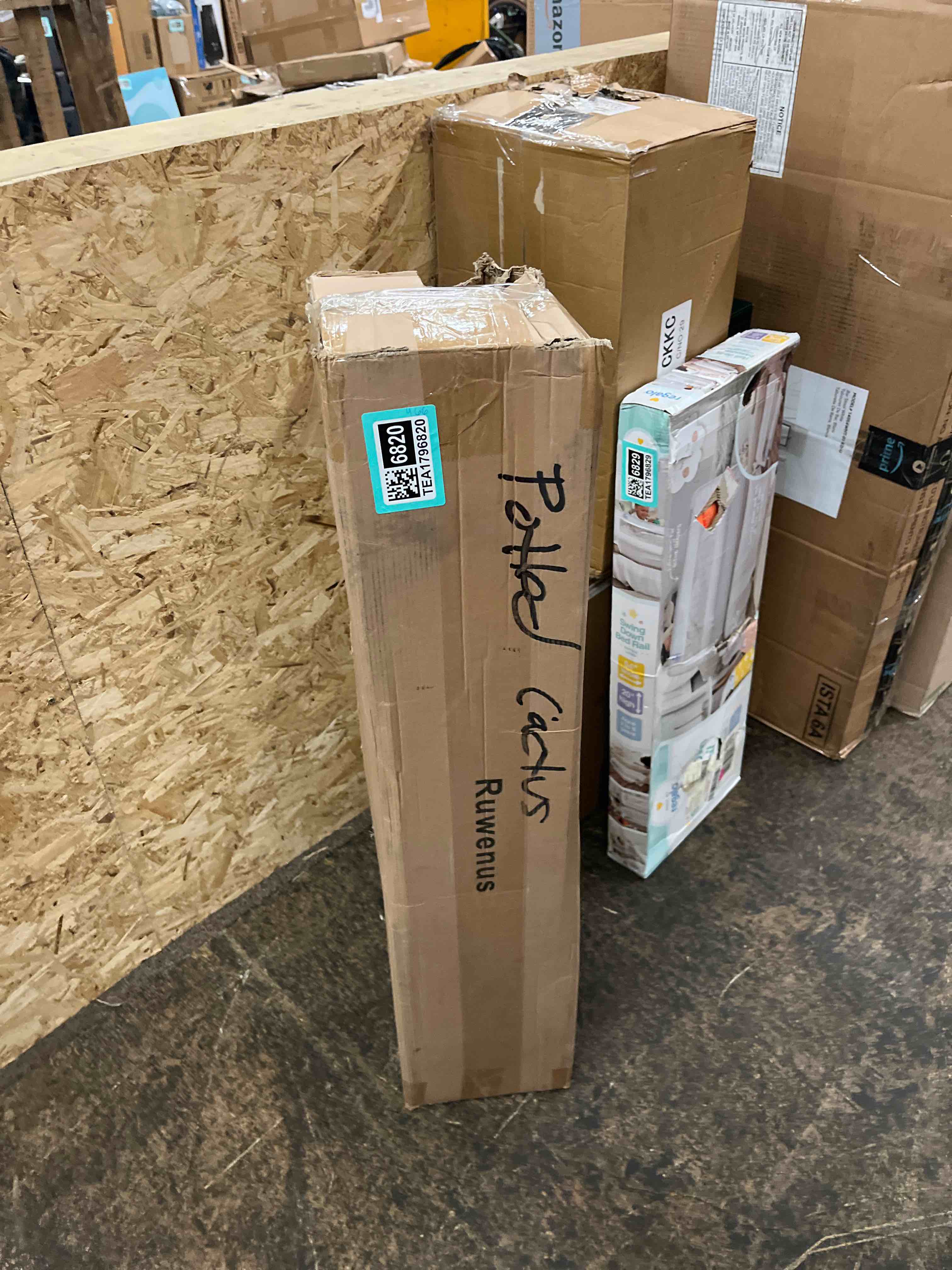 https://s3.amazonaws.com/lotting-images-prod/phillipi/TEA1796820_1758841037592.jpeg