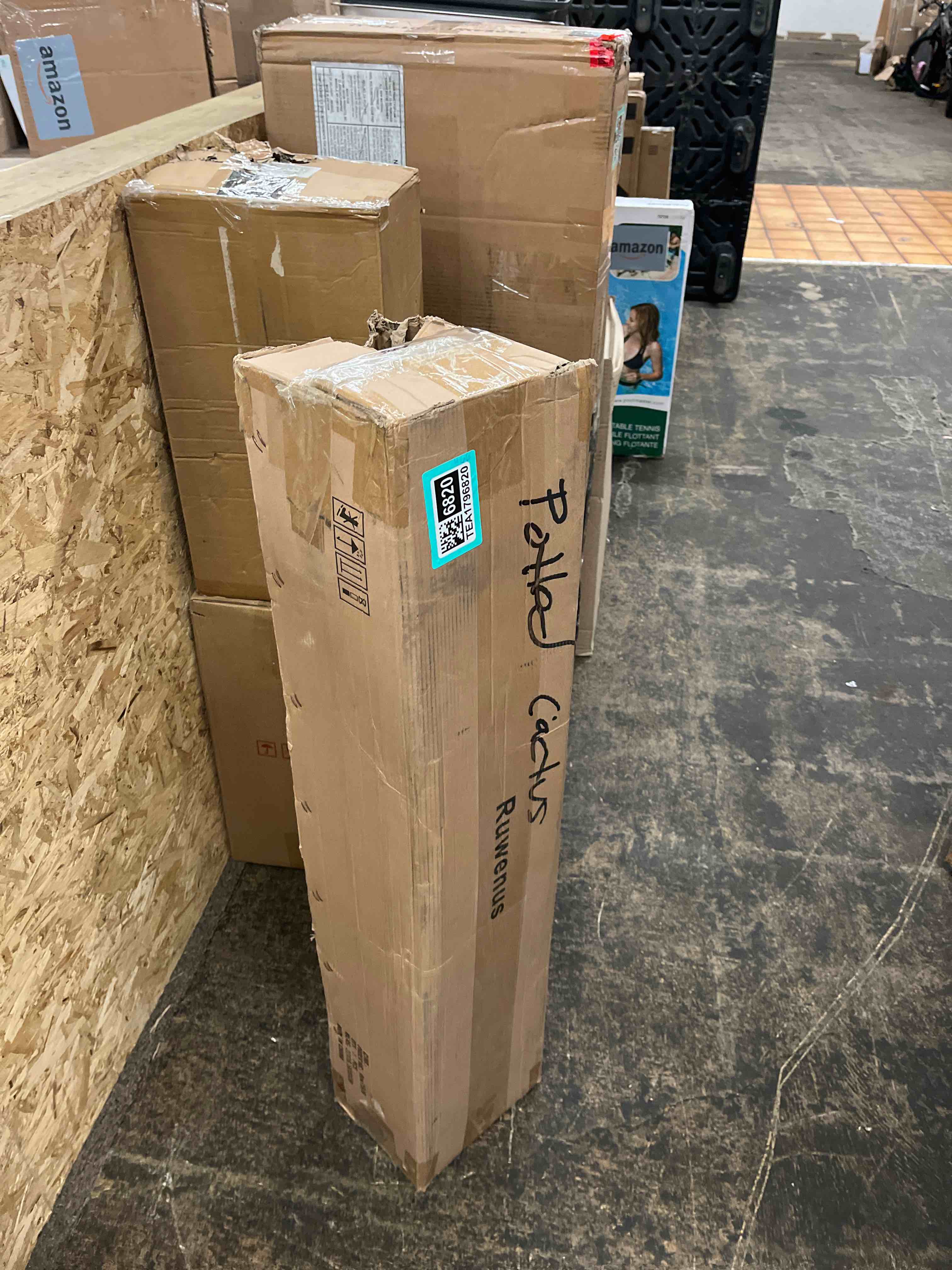 https://s3.amazonaws.com/lotting-images-prod/phillipi/TEA1796820_1758841039501.jpeg