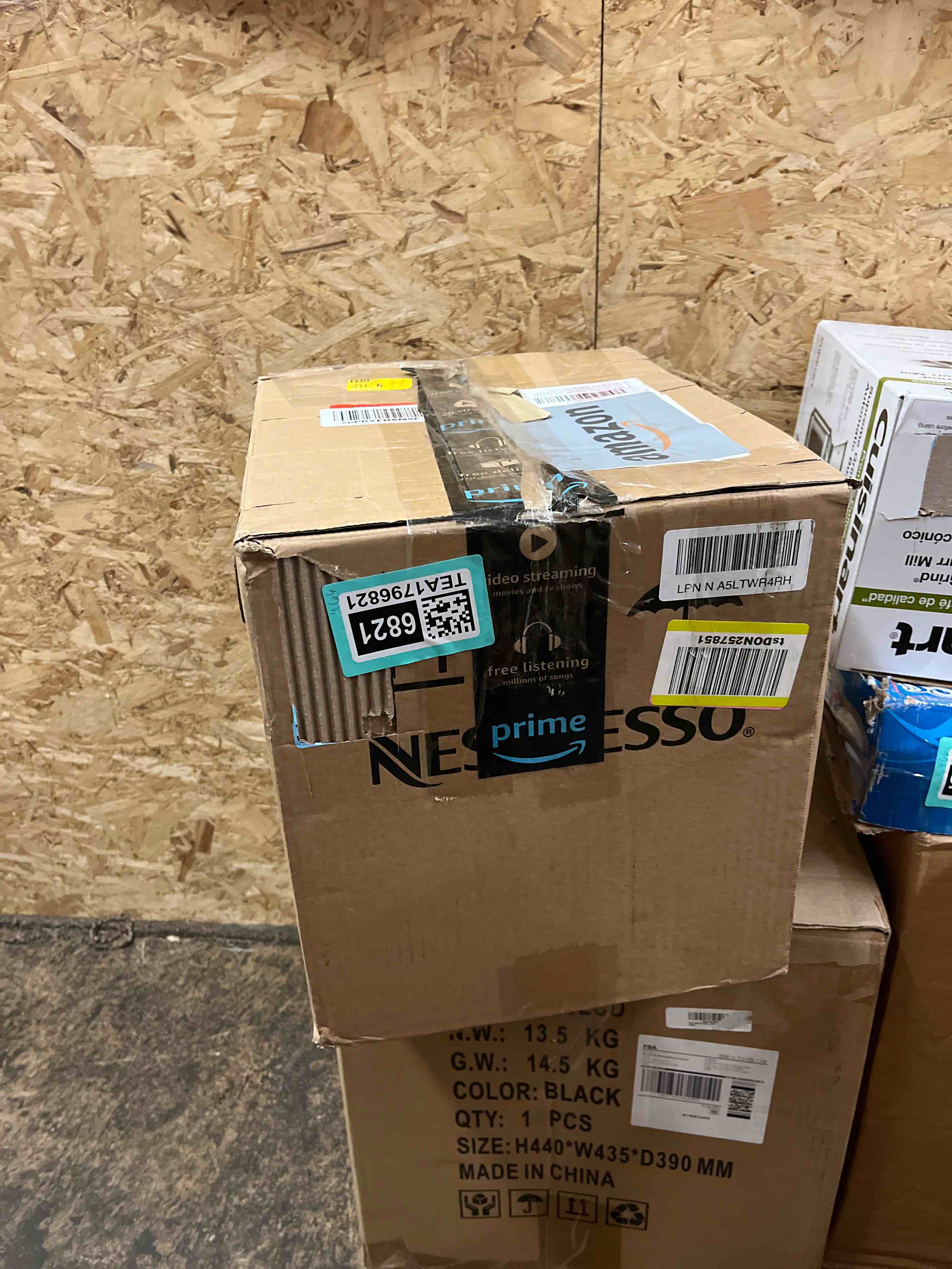 https://s3.amazonaws.com/lotting-images-prod/phillipi/TEA1796821_1758842133135.jpeg