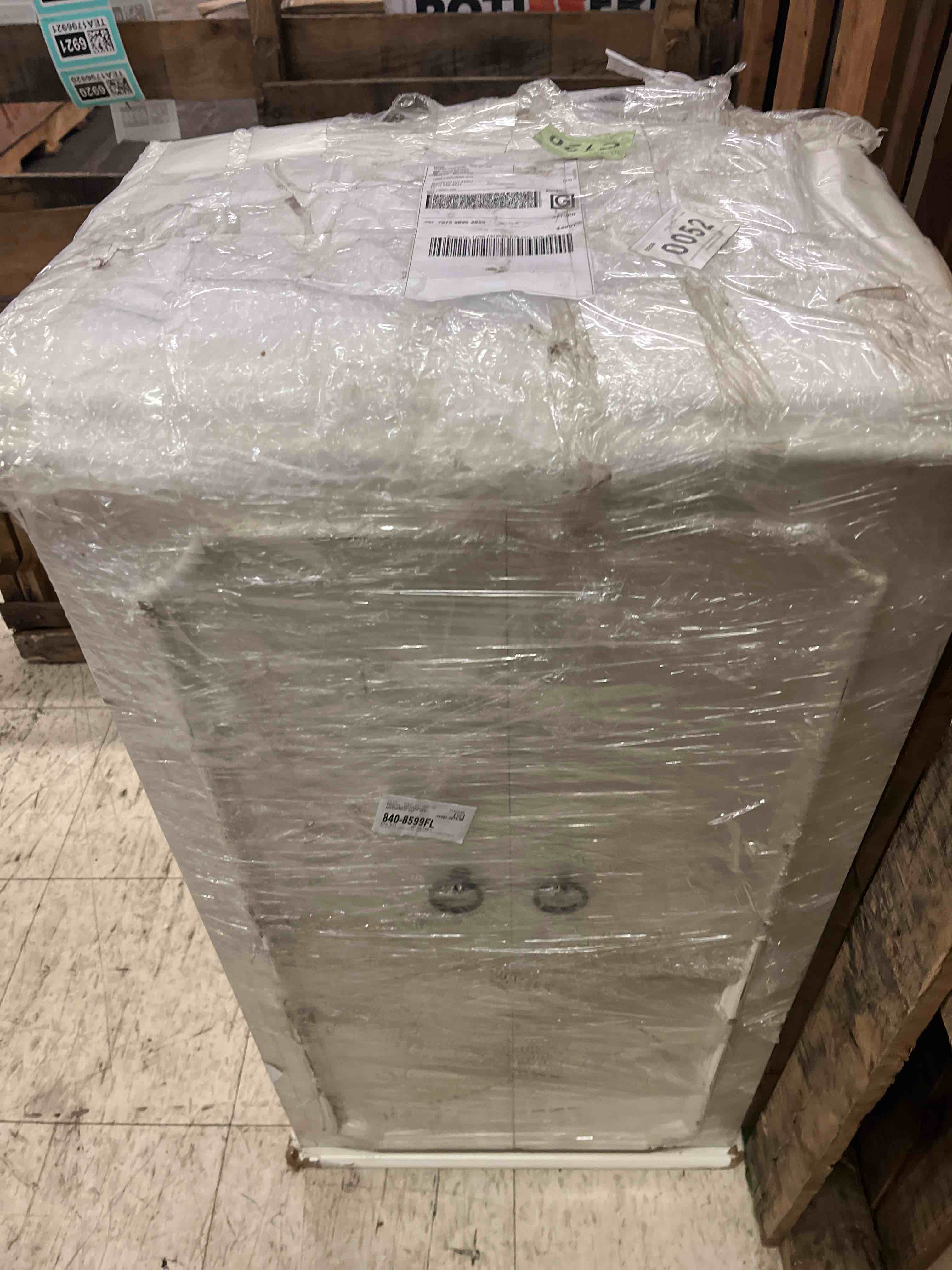 https://s3.amazonaws.com/lotting-images-prod/phillipi/TEA1796865_1758898043555.jpeg