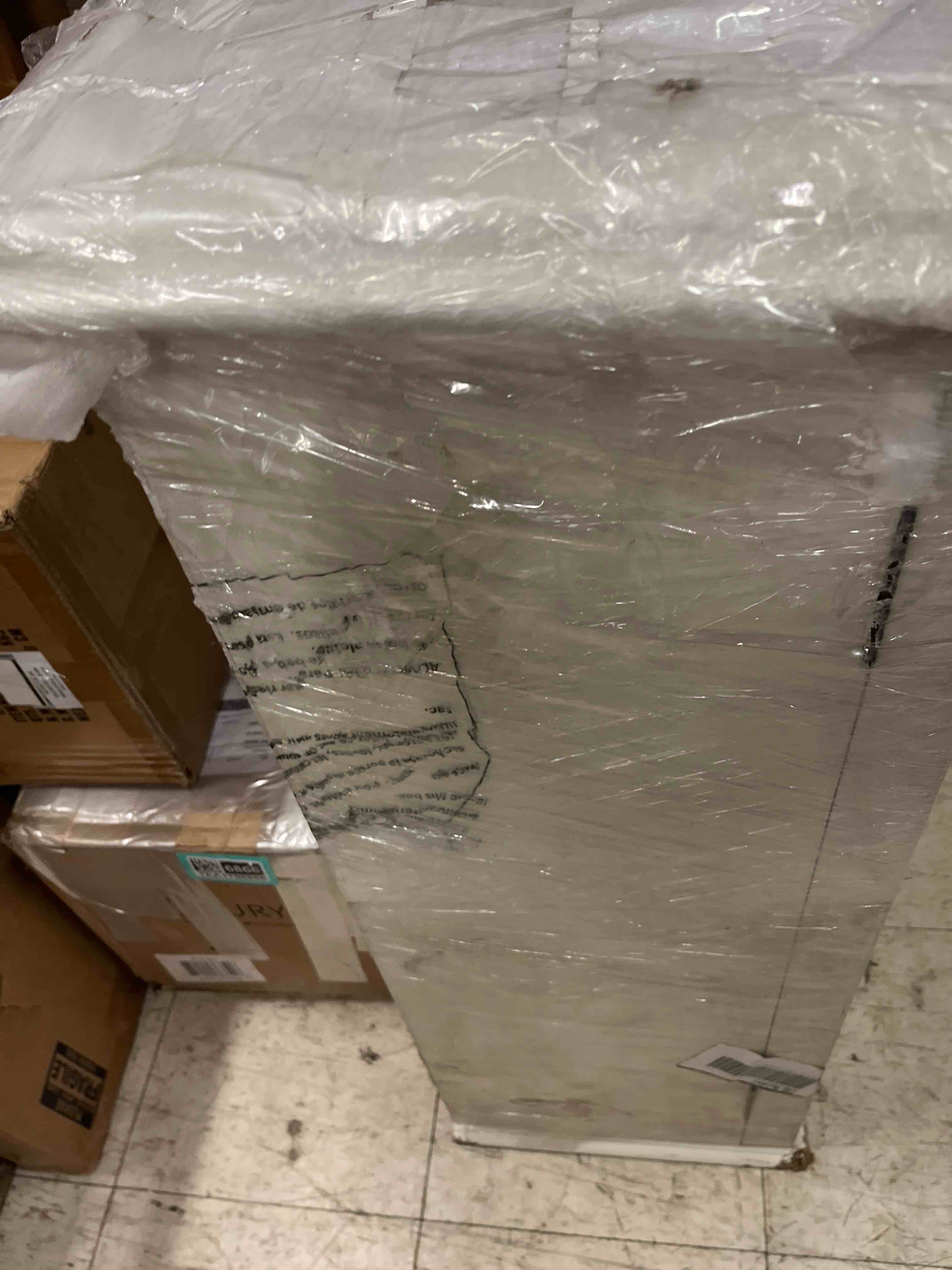 https://s3.amazonaws.com/lotting-images-prod/phillipi/TEA1796865_1758898045662.jpeg