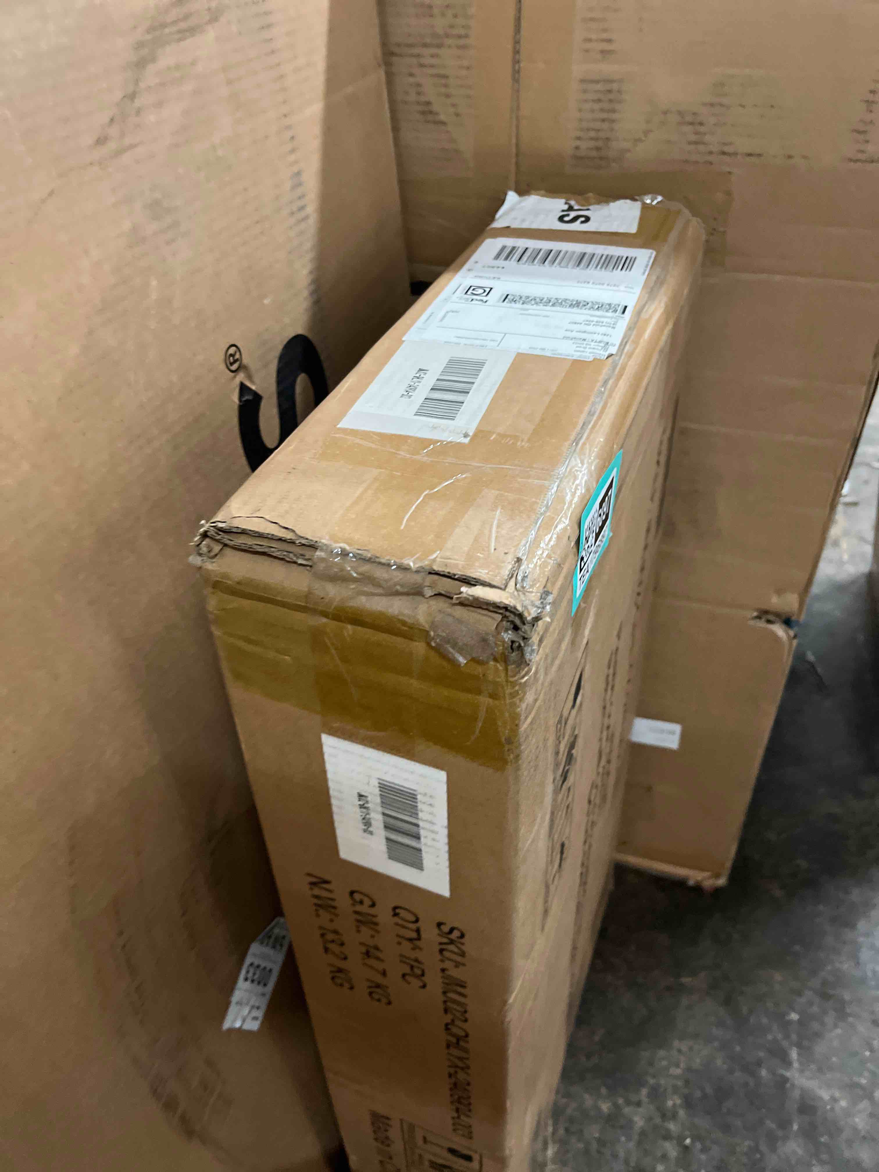 https://s3.amazonaws.com/lotting-images-prod/phillipi/TEA1796897_1758907486431.jpeg