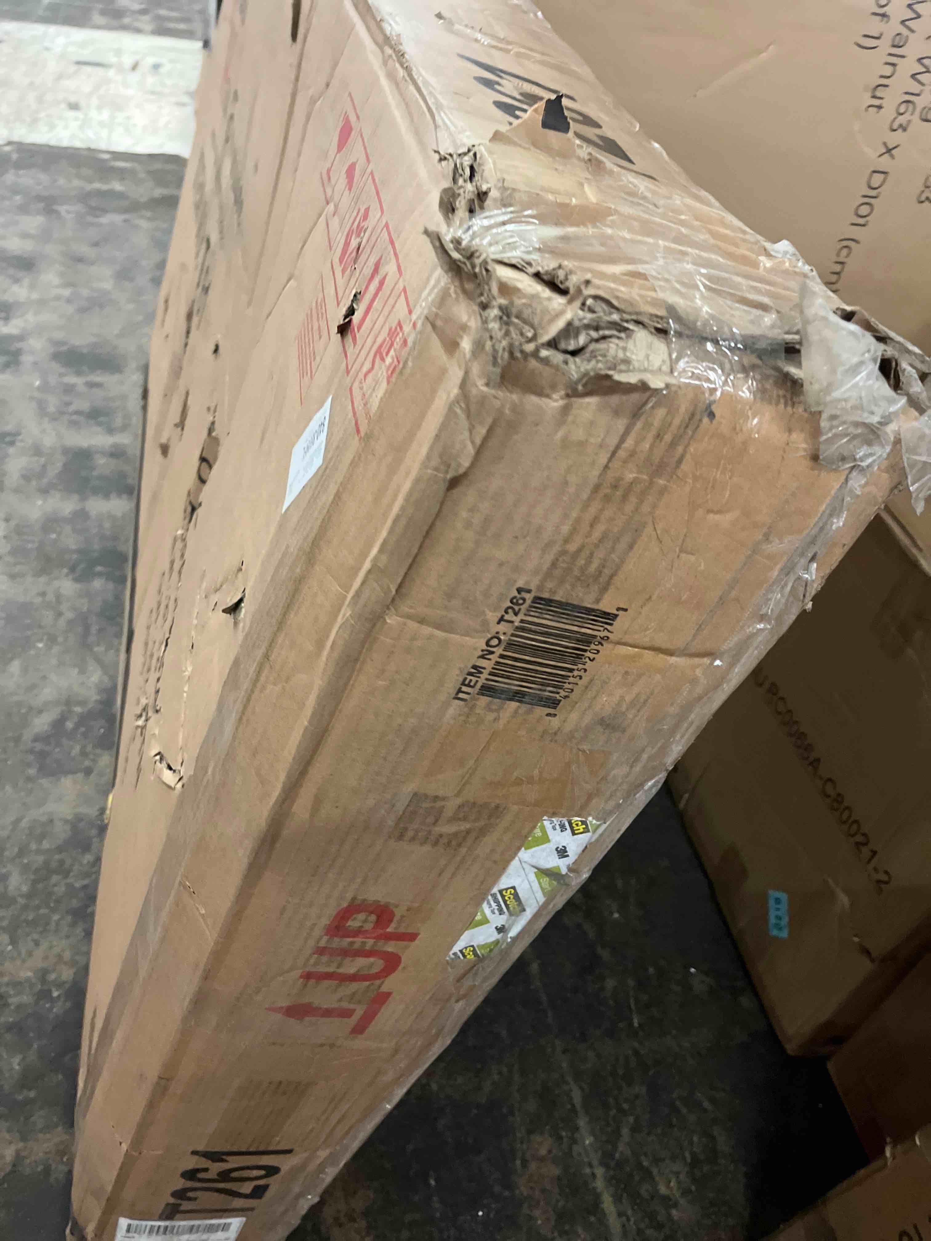 https://s3.amazonaws.com/lotting-images-prod/phillipi/TEA1796913_1758902729756.jpeg