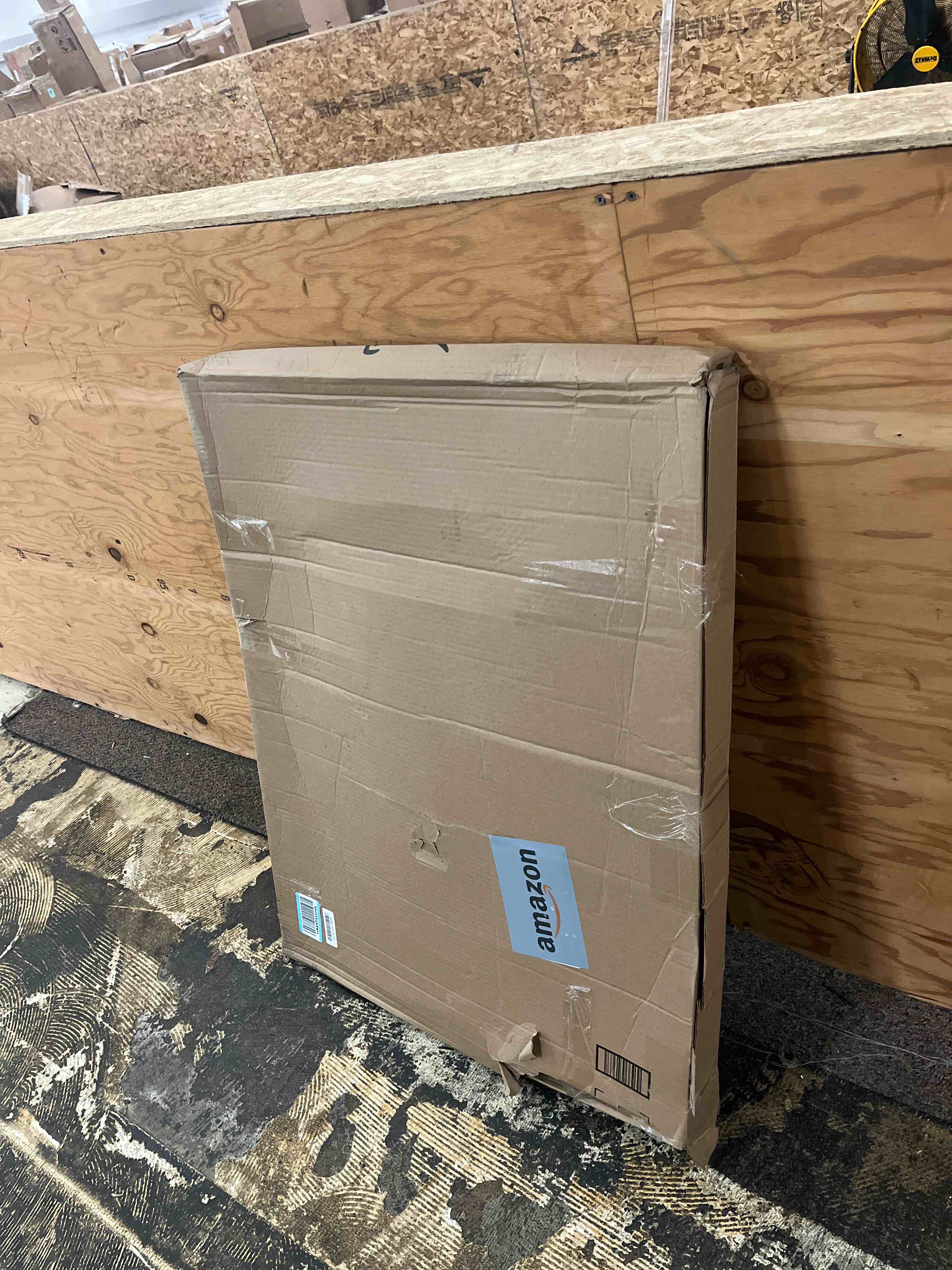 https://s3.amazonaws.com/lotting-images-prod/phillipi/TEA1797107_1759229945834.jpeg
