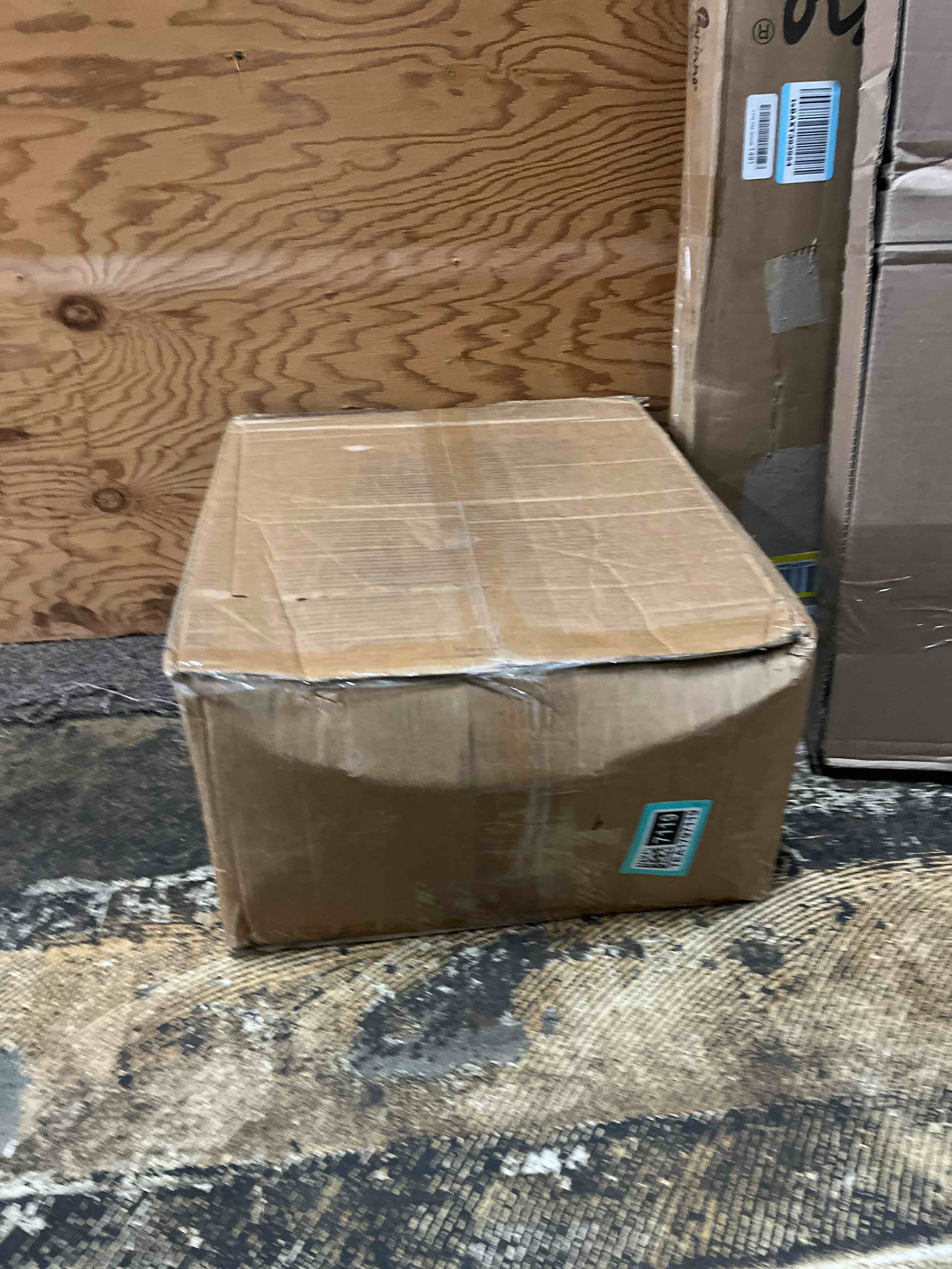 https://s3.amazonaws.com/lotting-images-prod/phillipi/TEA1797119_1759231128429.jpeg
