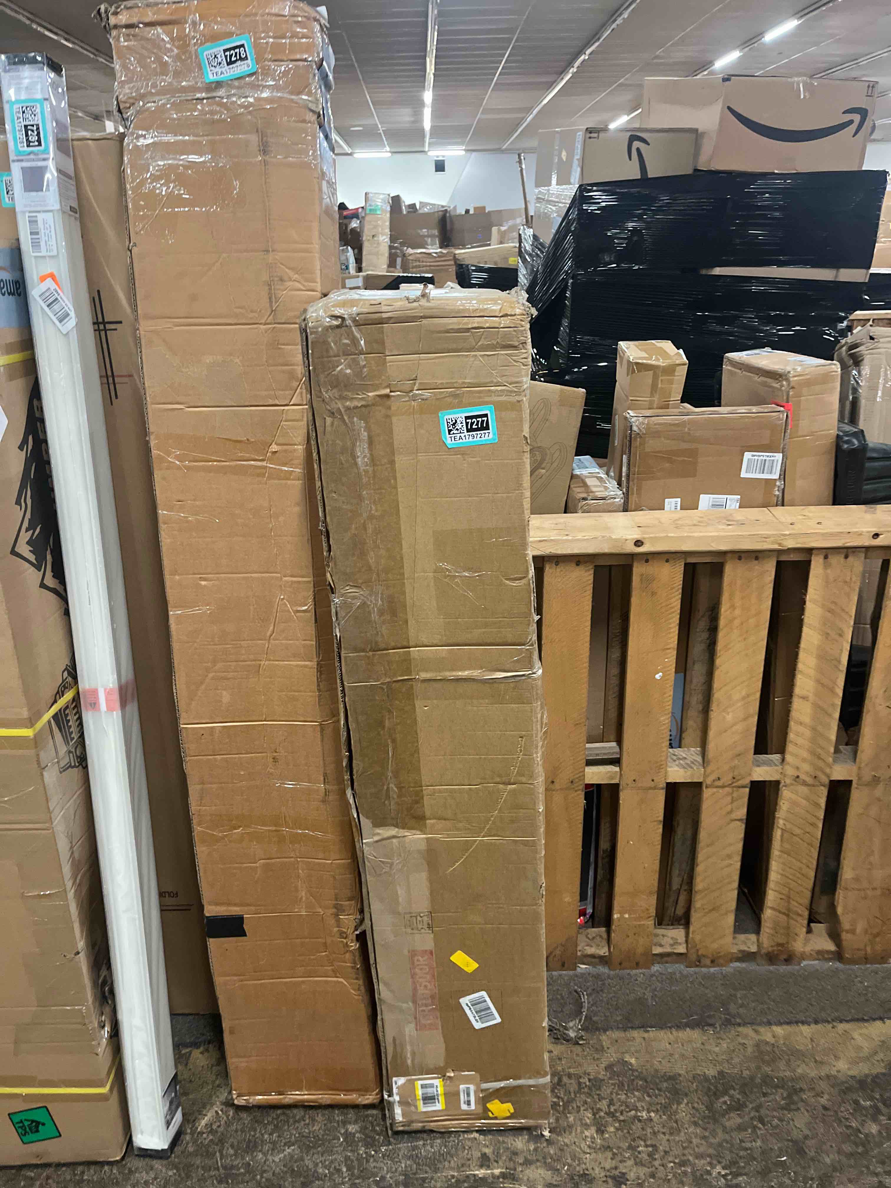 https://s3.amazonaws.com/lotting-images-prod/phillipi/TEA1797277_1759352173229.jpeg