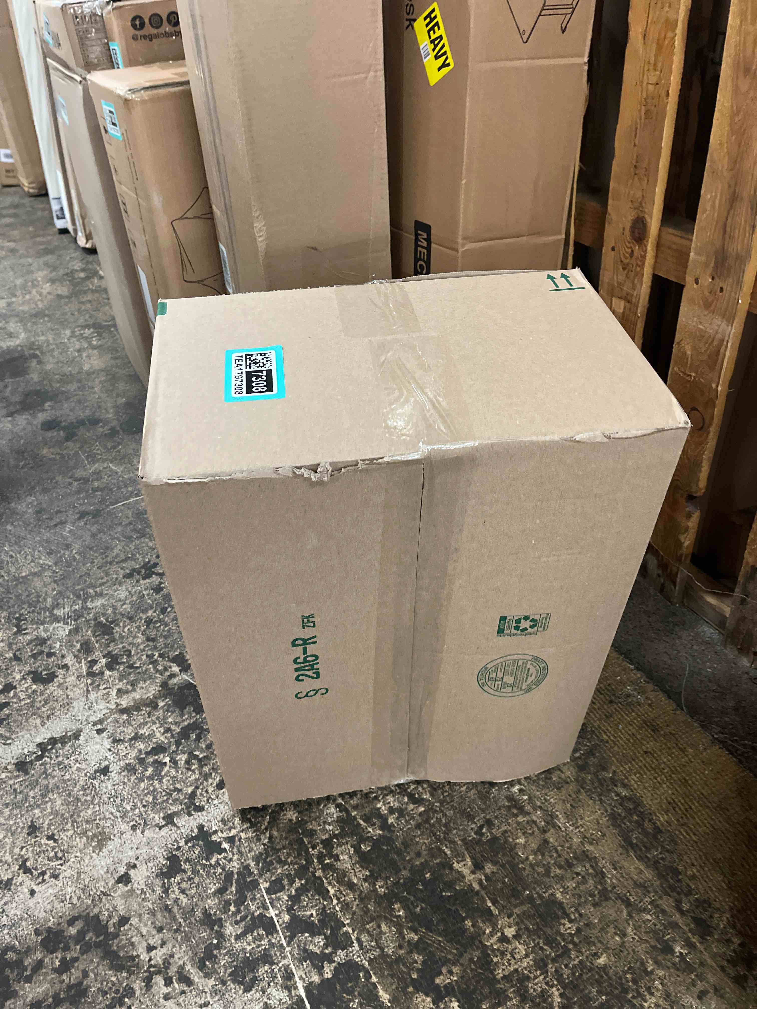 https://s3.amazonaws.com/lotting-images-prod/phillipi/TEA1797308_1759354708974.jpeg