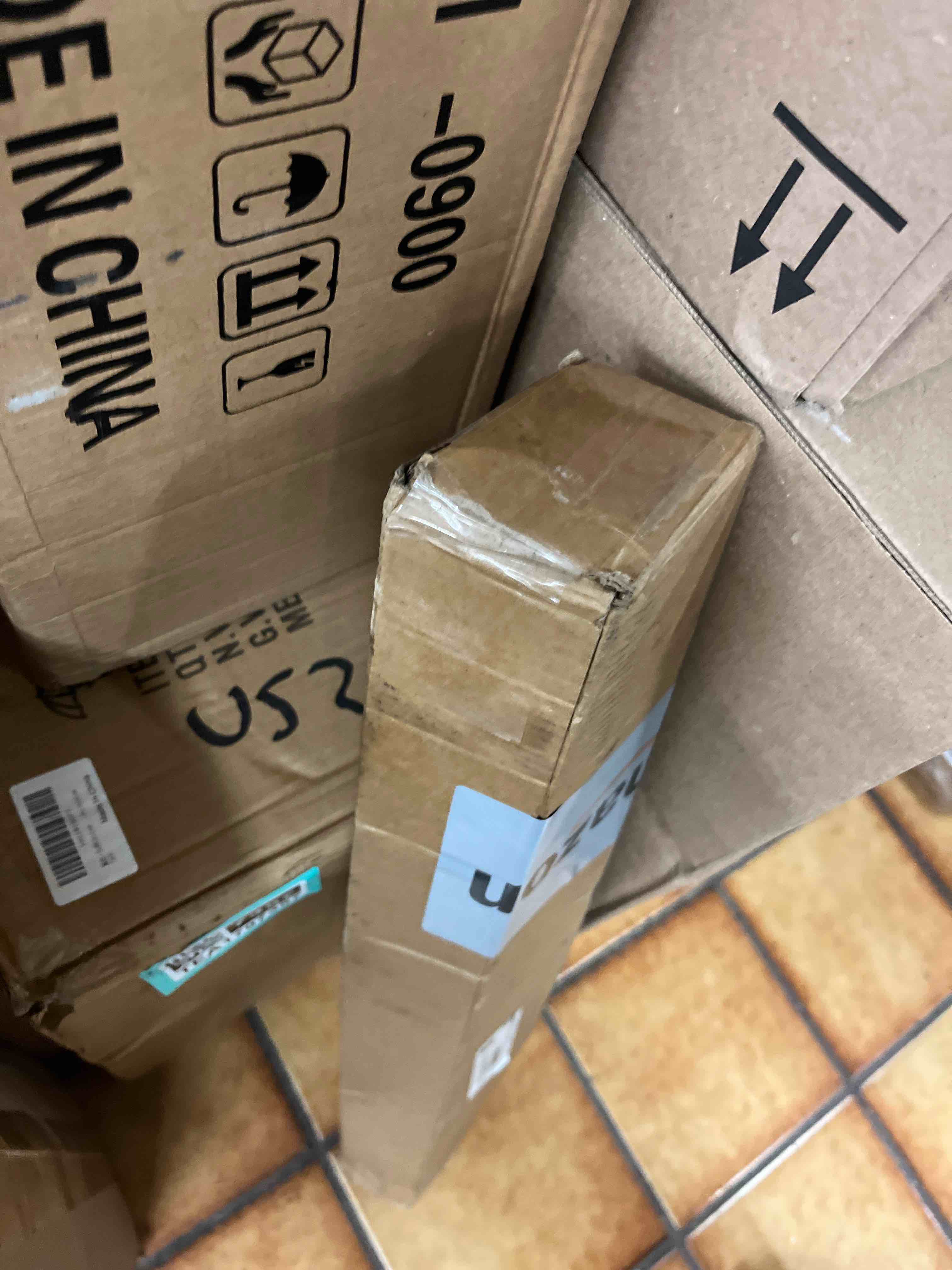 https://s3.amazonaws.com/lotting-images-prod/phillipi/TEA1797351_1759360596443.jpeg