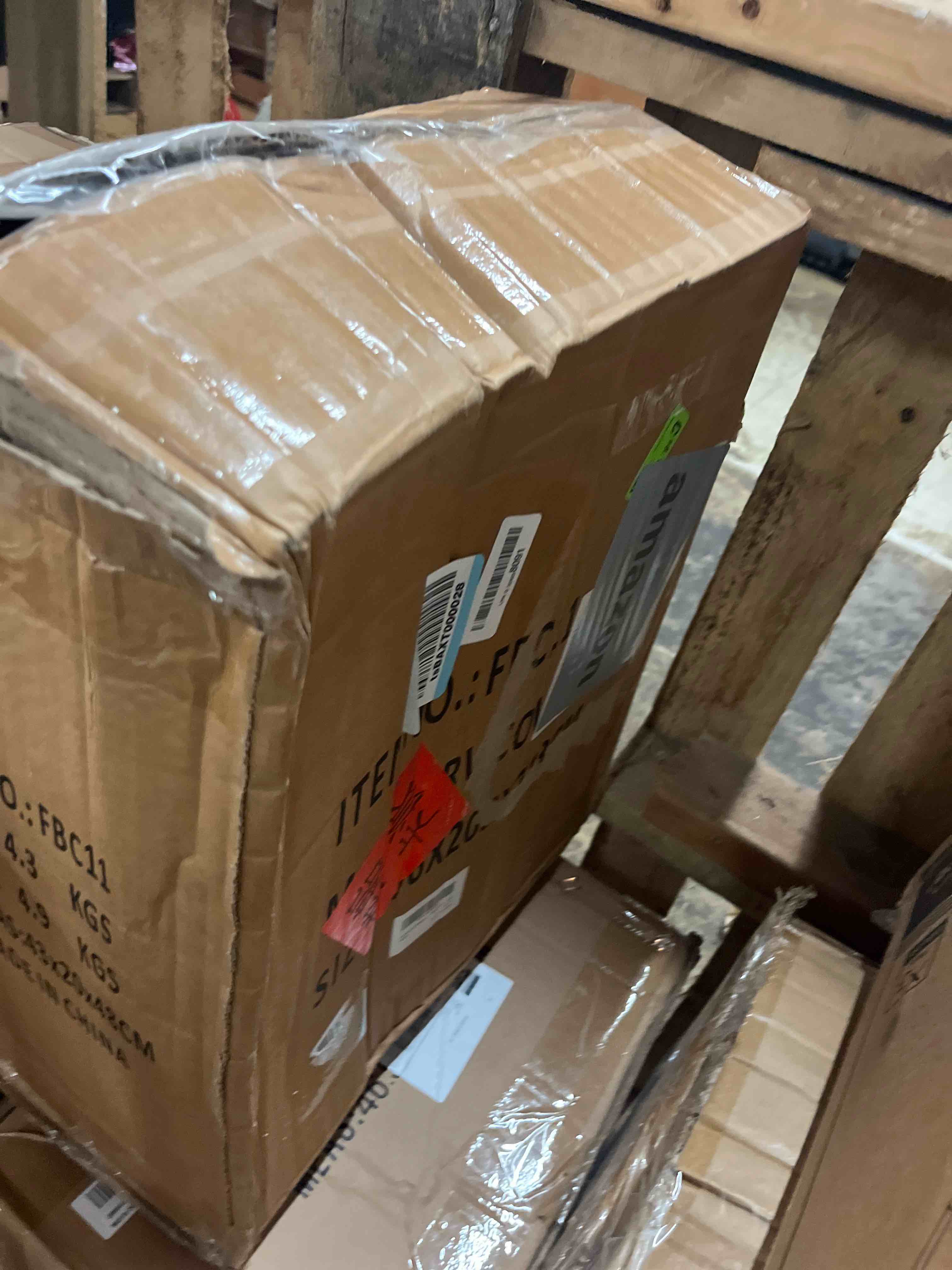 https://s3.amazonaws.com/lotting-images-prod/phillipi/TEA1797384_1759355673176.jpeg